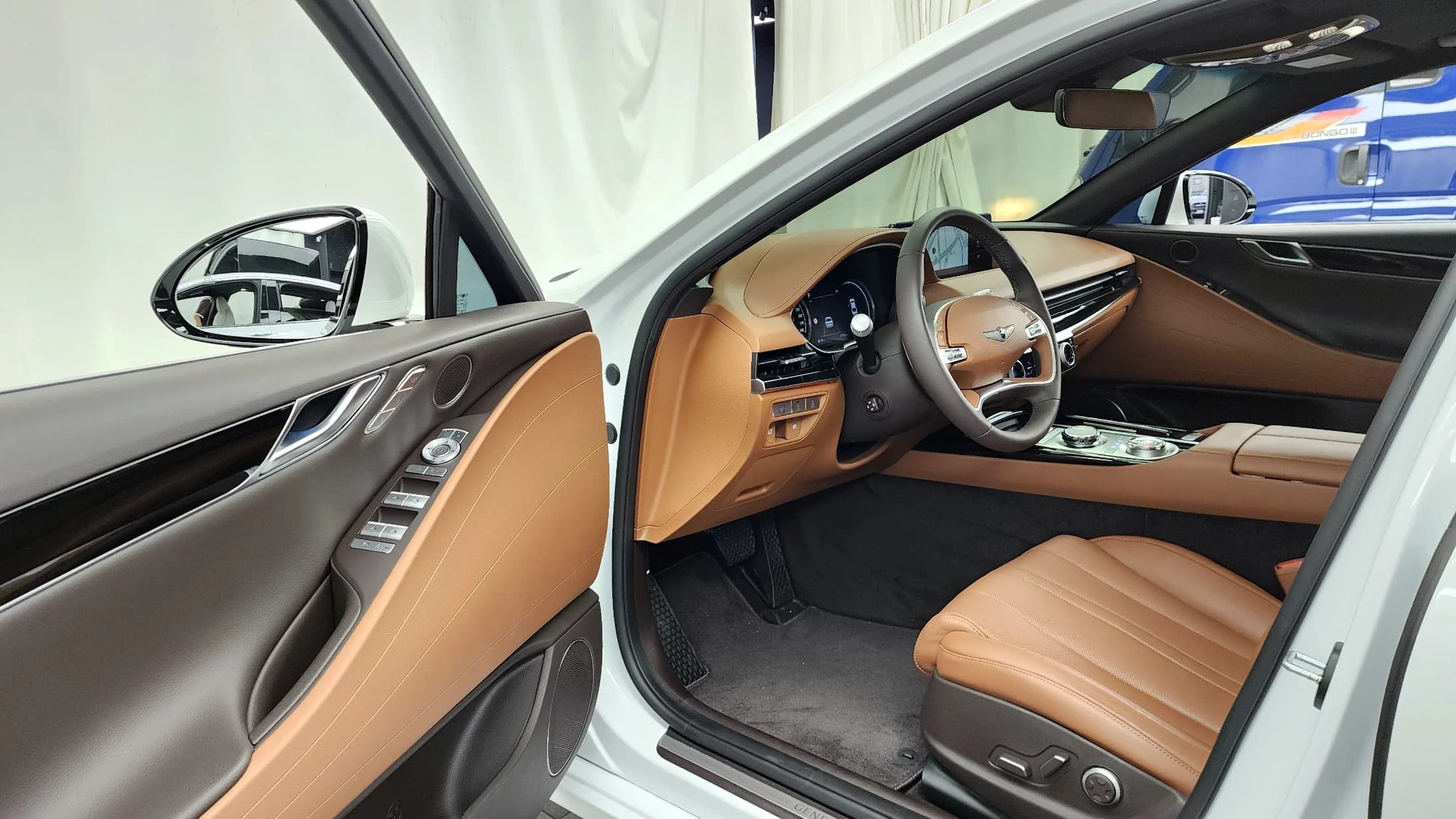 Genesis G80 Gasoline 2.5 Turbo AWD, 2023 г. 27768 км. — фото 10