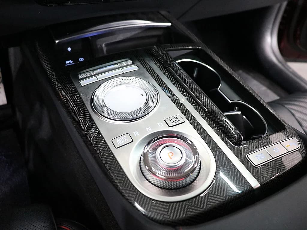 Genesis G80 Gasoline 2.5 Turbo AWD, 2021 г. 70391 км. — фото 11