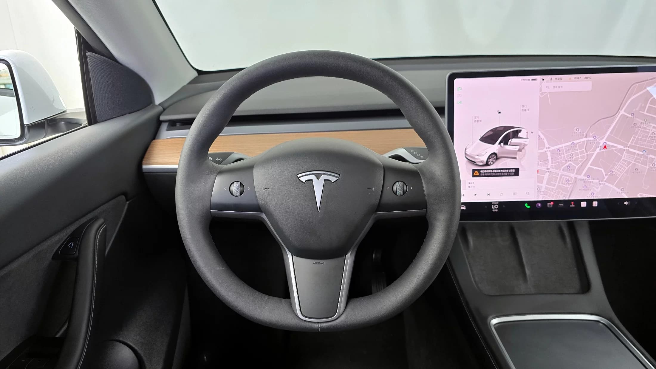 Tesla Model Y Long Range, электромобиль, 2022 г. 44851 км. — фото 13