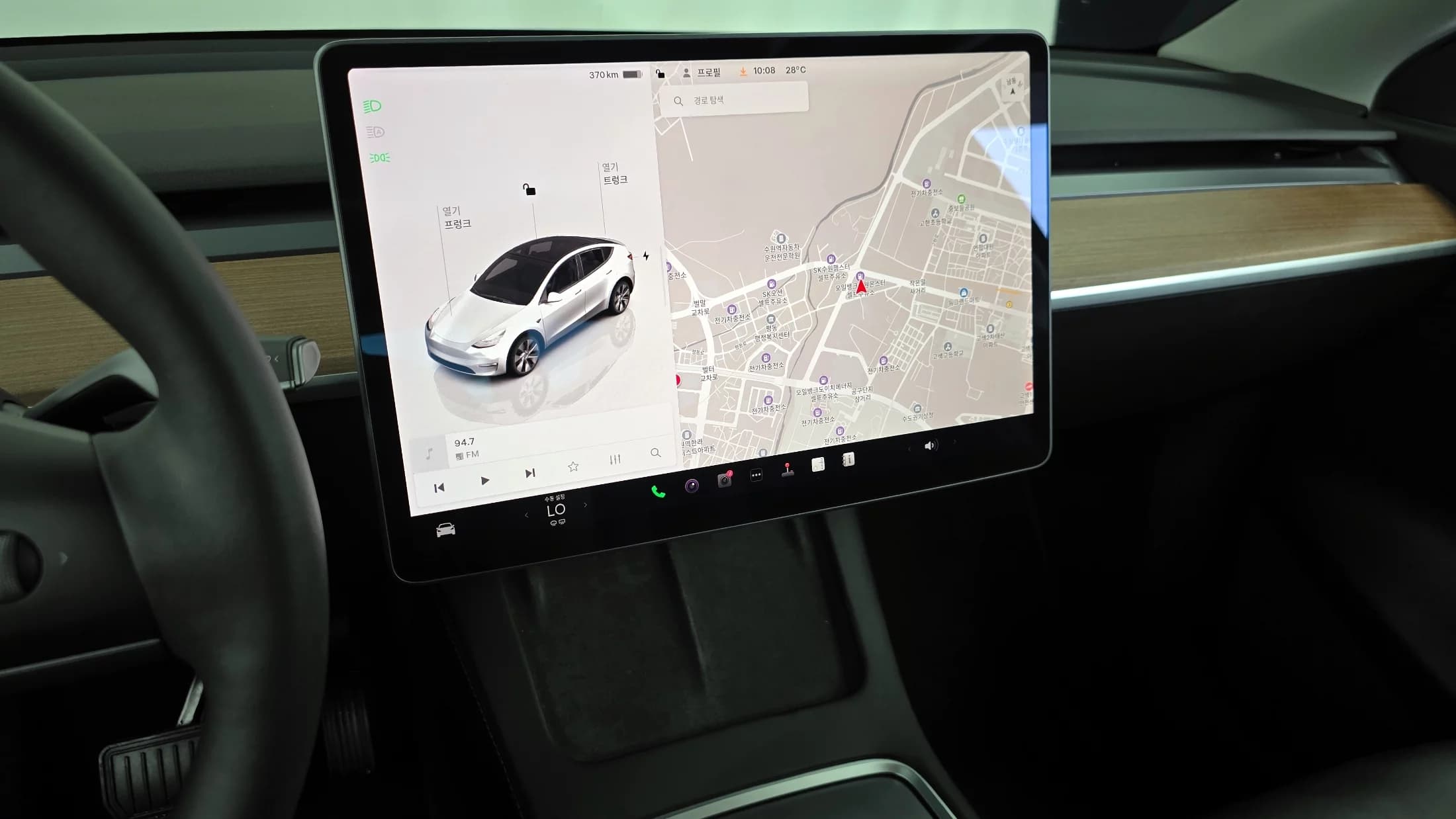 Tesla Model Y Long Range, электромобиль, 2022 г. 44851 км. — фото 14