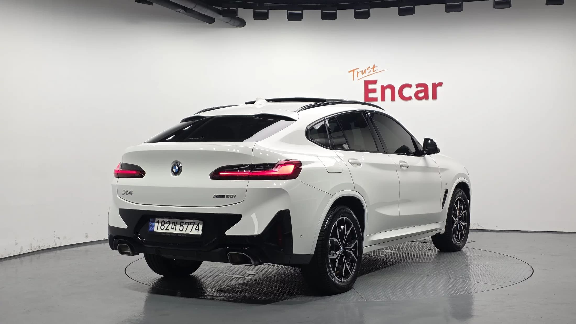 BMW X4 xDrive20i M Sport, 2023 г. 18308 км. — фото 2