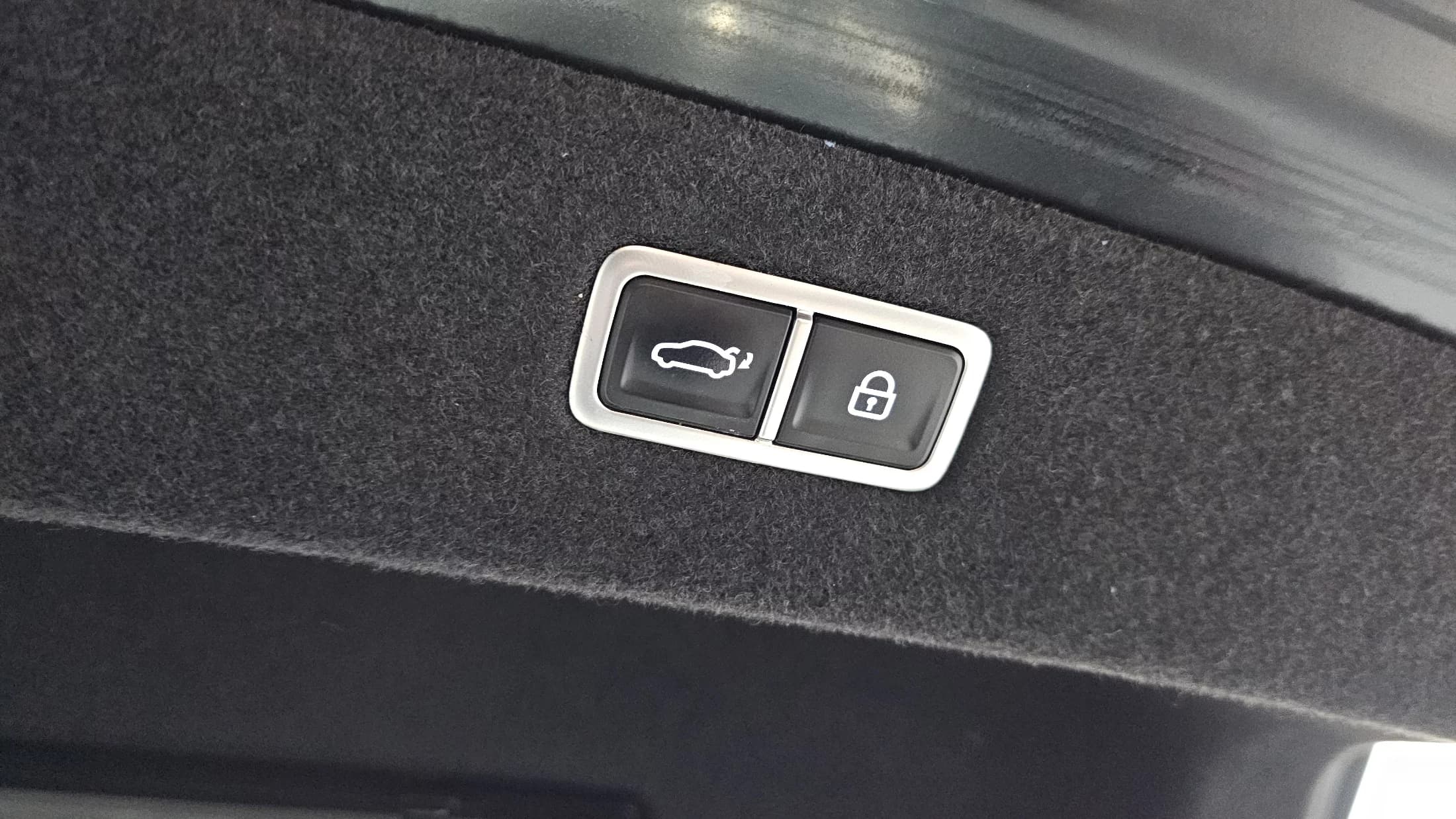 Genesis G90 Gasoline 3.5 Turbo AWD, 2022 г. 111029 км. — фото 20
