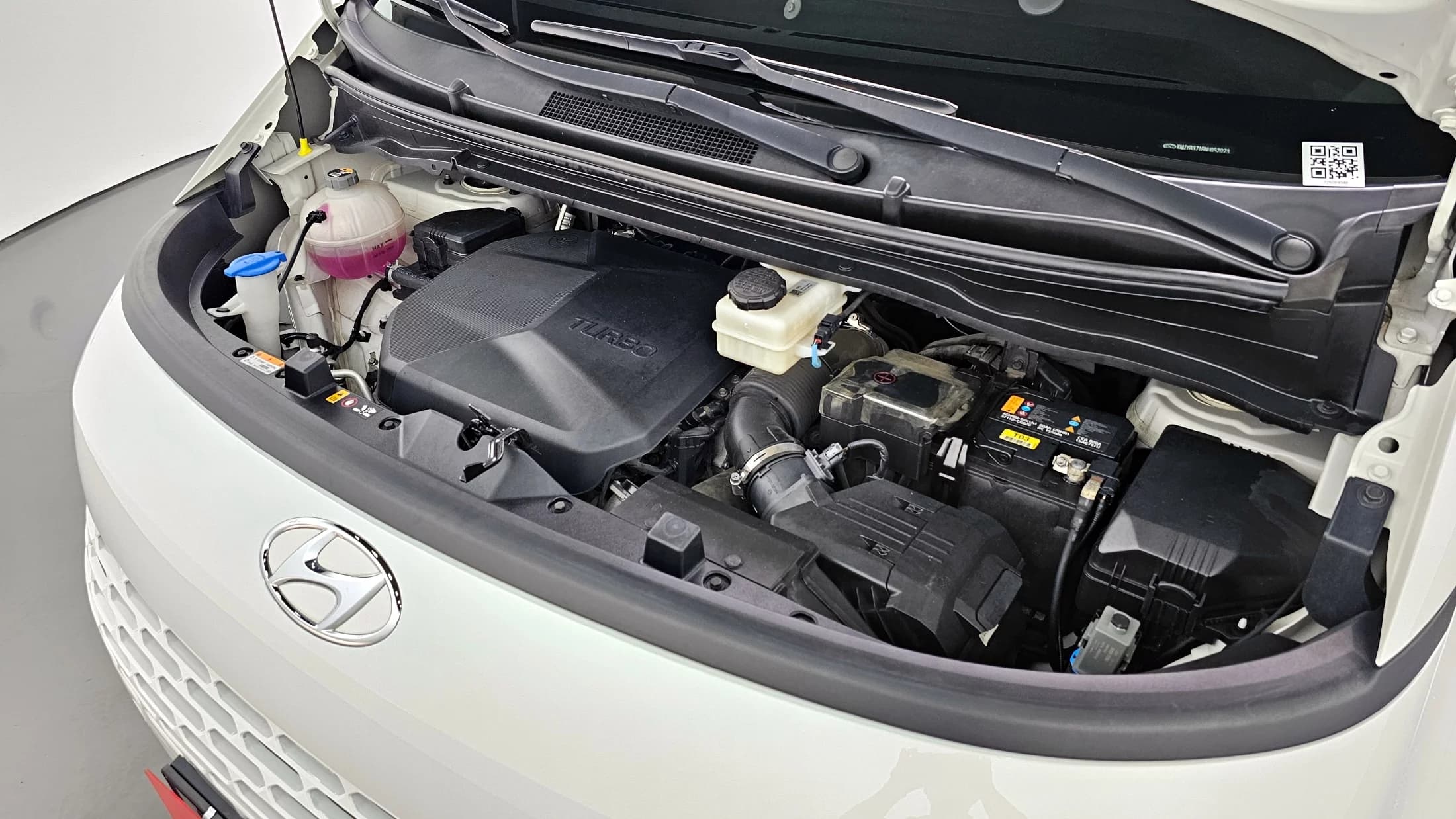 Hyundai Staria Tourer 11-Seater Modern, 2022 г. 58306 км. — фото 6