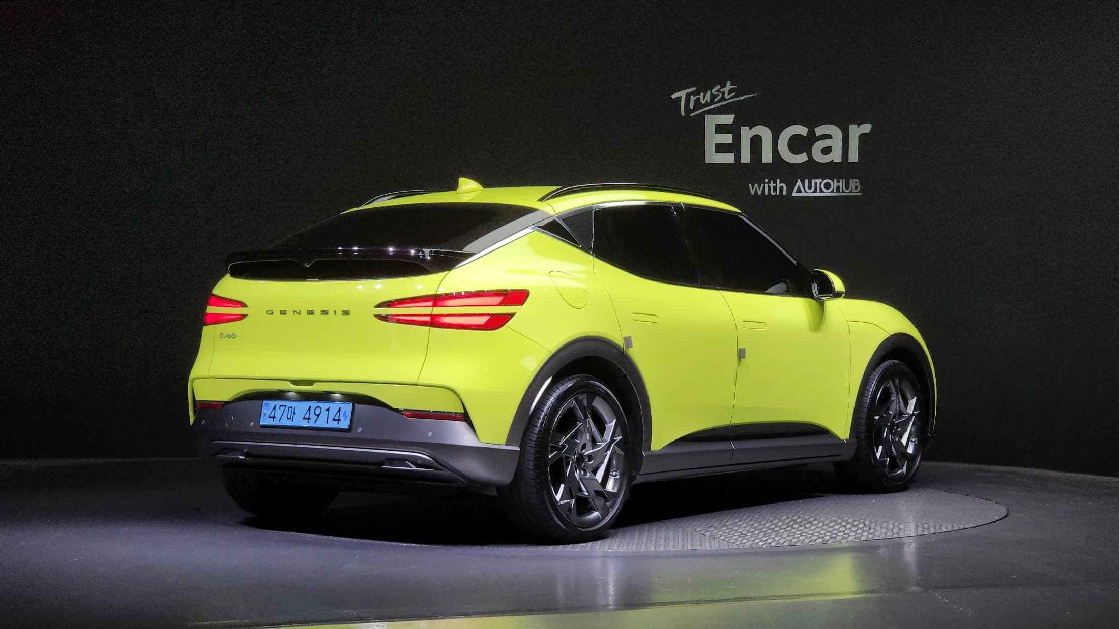 Genesis GV60 Performance AWD, электромобиль, 2023 г. 20420 км. — фото 2