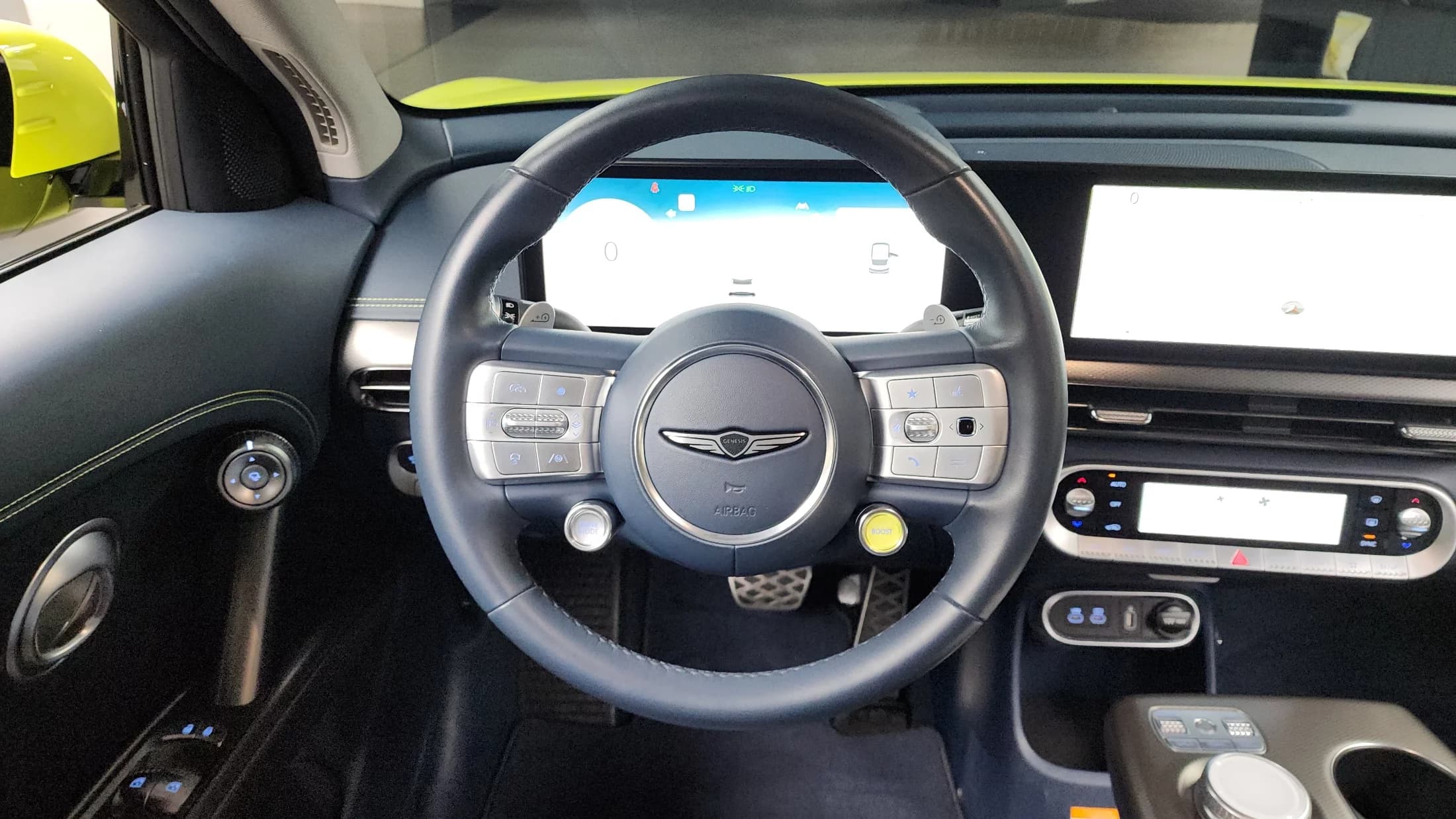 Genesis GV60 Performance AWD, электромобиль, 2023 г. 20420 км. — фото 13
