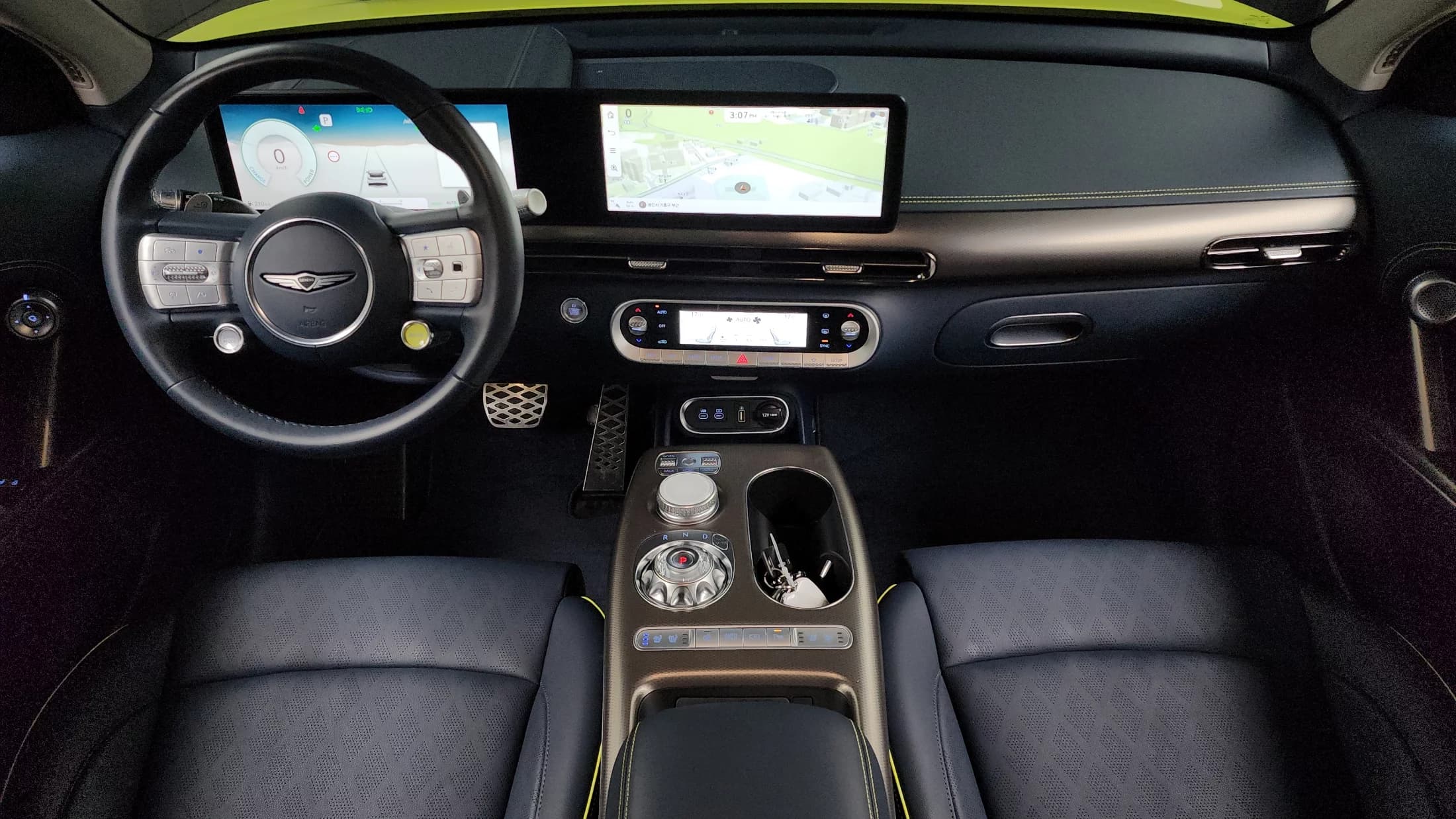 Genesis GV60 Performance AWD, электромобиль, 2023 г. 20420 км. — фото 7