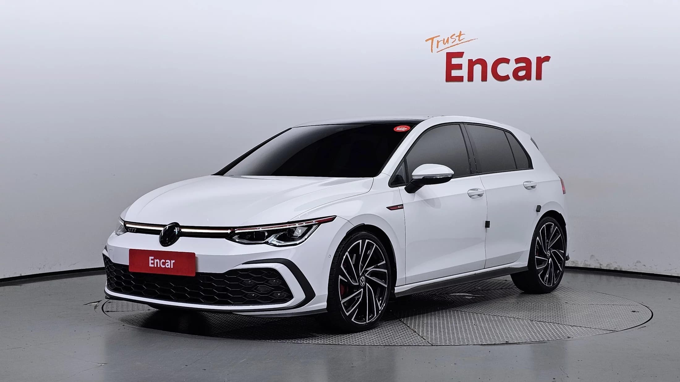 Volkswagen GOLF 2.0 GTI, 2024 г. 13287 км.