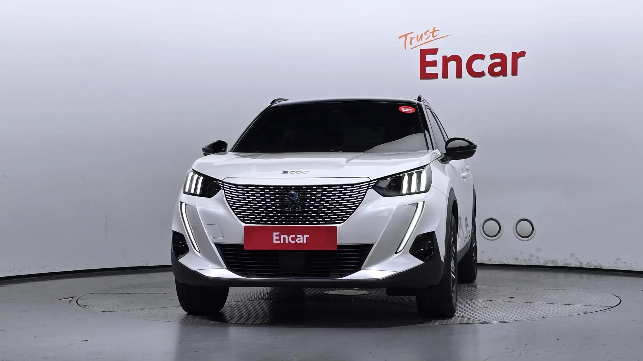 Peugeot 2008 EV GT, электромобиль, 2022 г. 39723 км. — фото 3