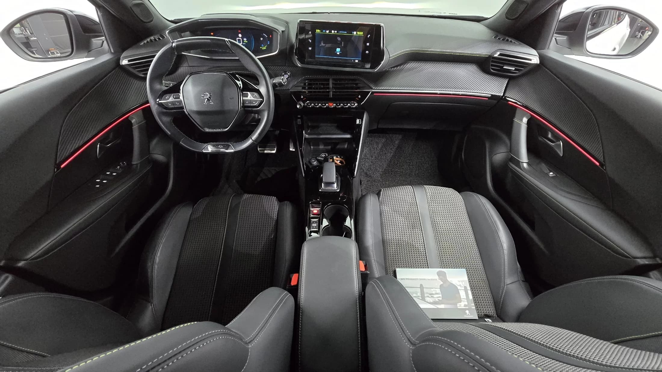 Peugeot 2008 EV GT, электромобиль, 2022 г. 39723 км. — фото 7