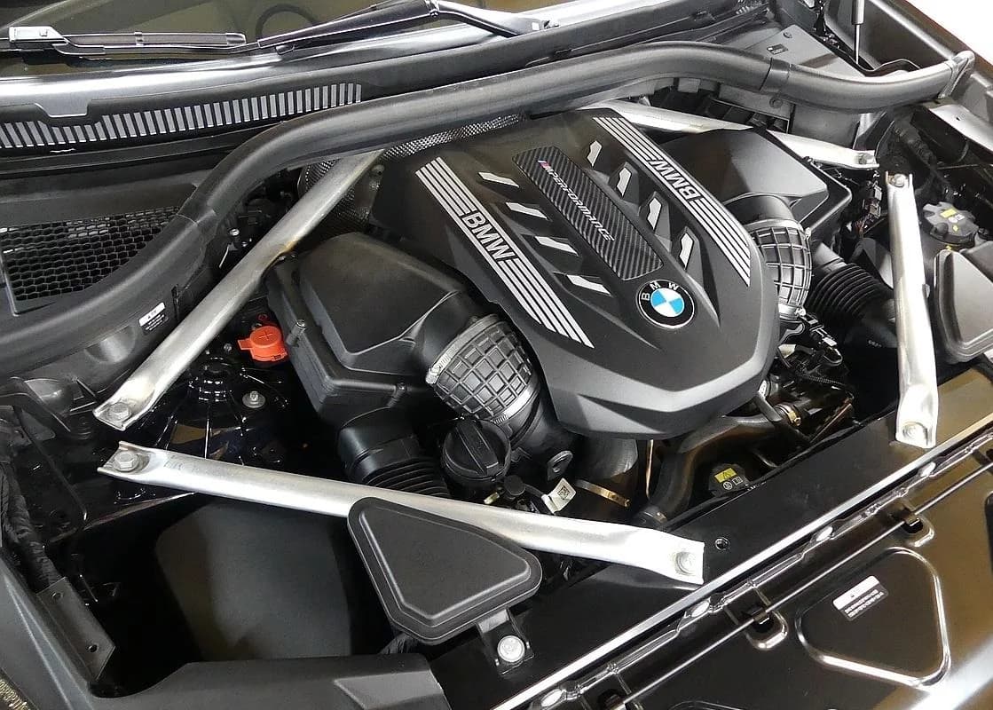 BMW X6 M50i, 2022 г. 21057 км. — фото 6