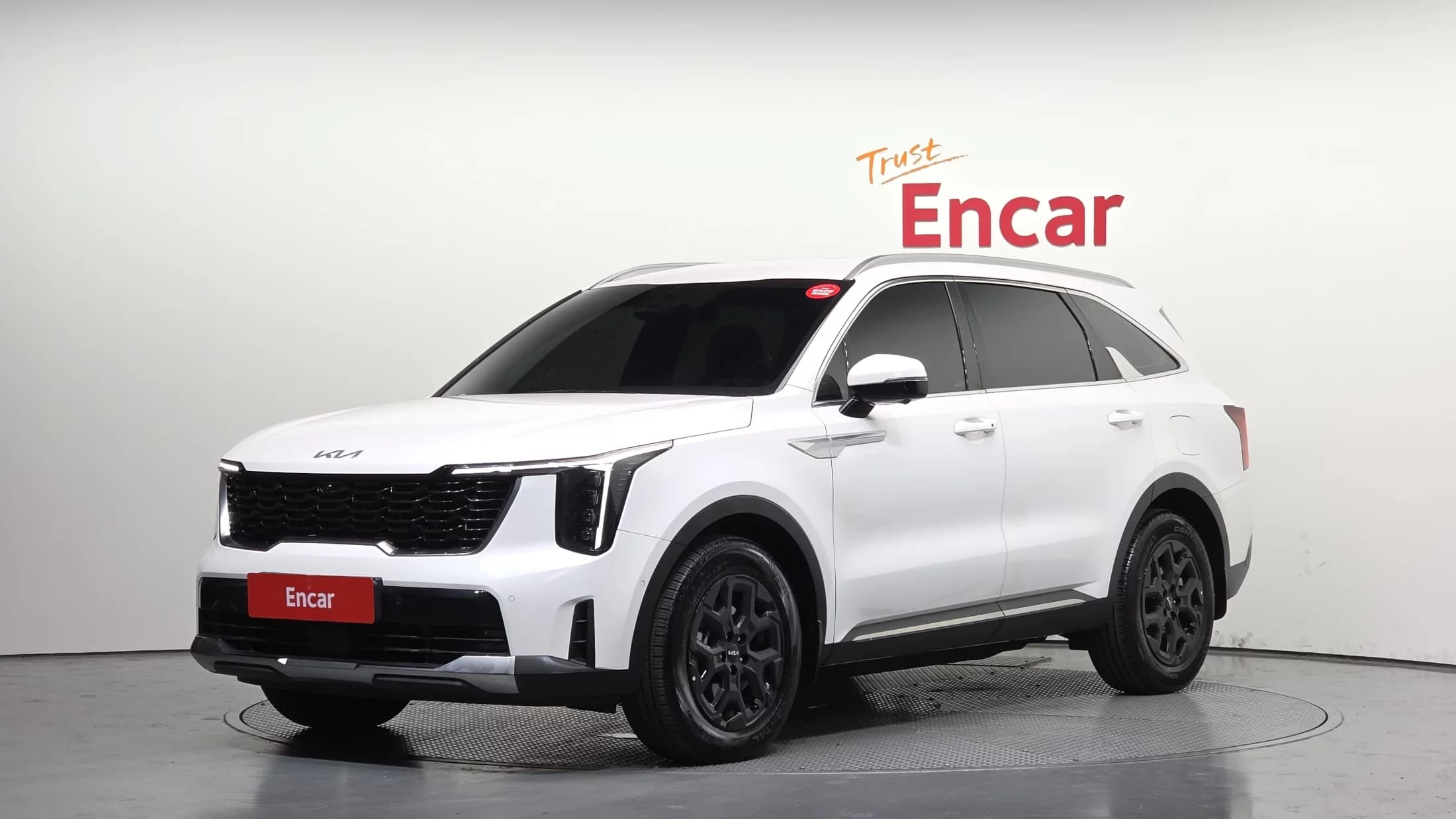 Kia Sorento HEV 1.6 2WD Noblesse, гибрид, 2025 г. 4656 км.