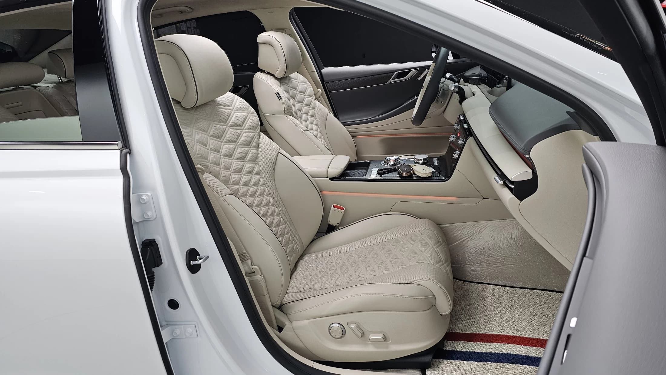 Genesis G80 Gasoline 2.5 Turbo AWD, 2024 г. 18514 км. — фото 19