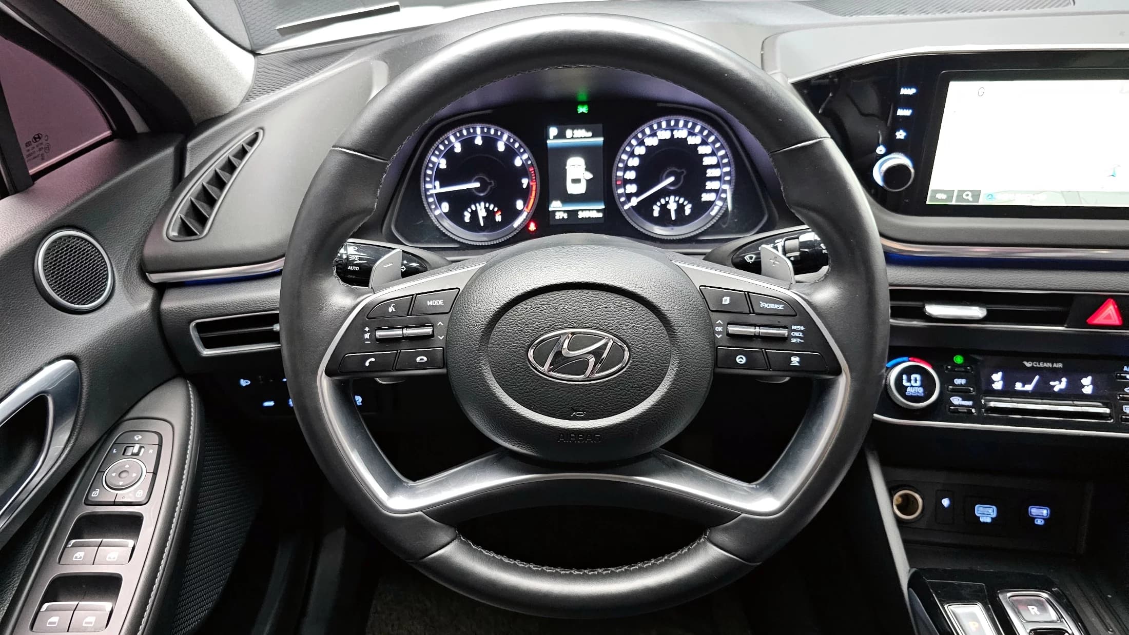 Hyundai Sonata 2.0 Premium Plus, 2021 г. 35080 км. — фото 13