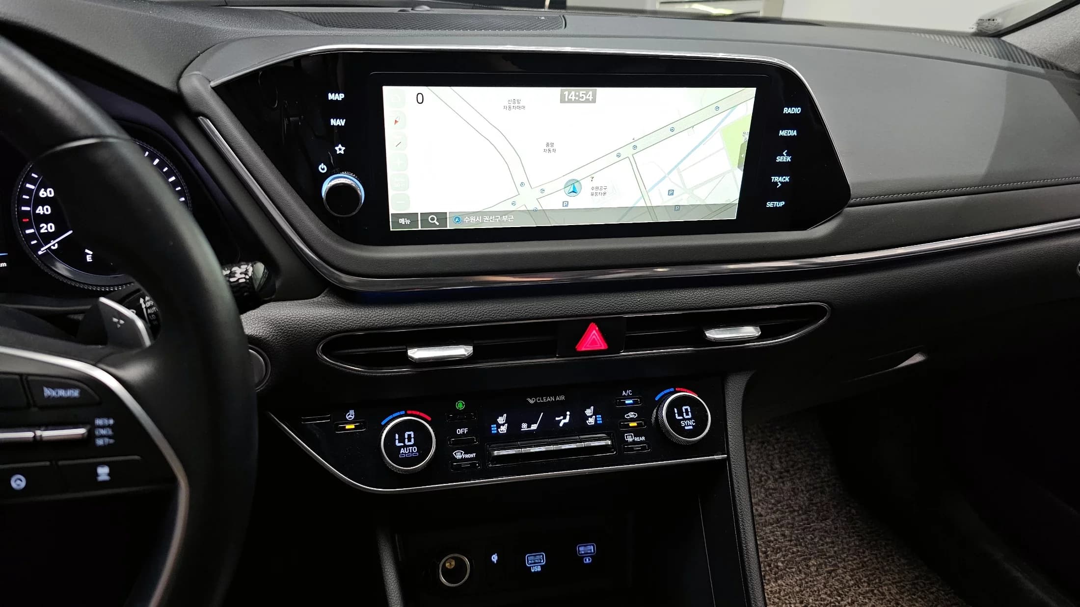 Hyundai Sonata 2.0 Premium Plus, 2021 г. 35080 км. — фото 14