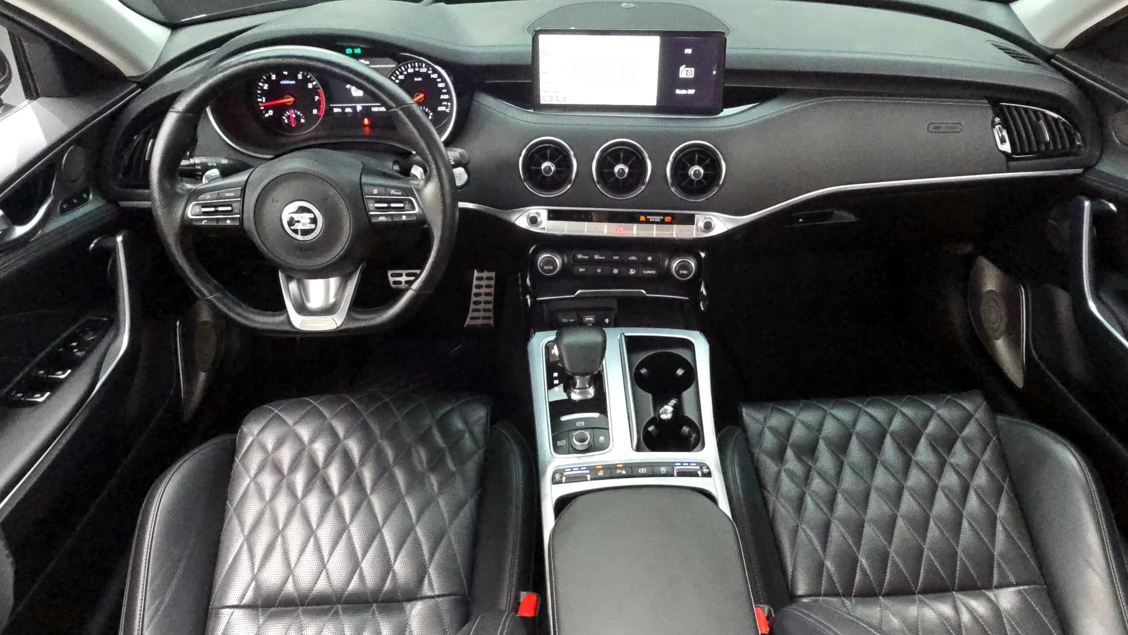 Kia Stinger 2.5 AWD Masters, 2021 г. 152128 км. — фото 19