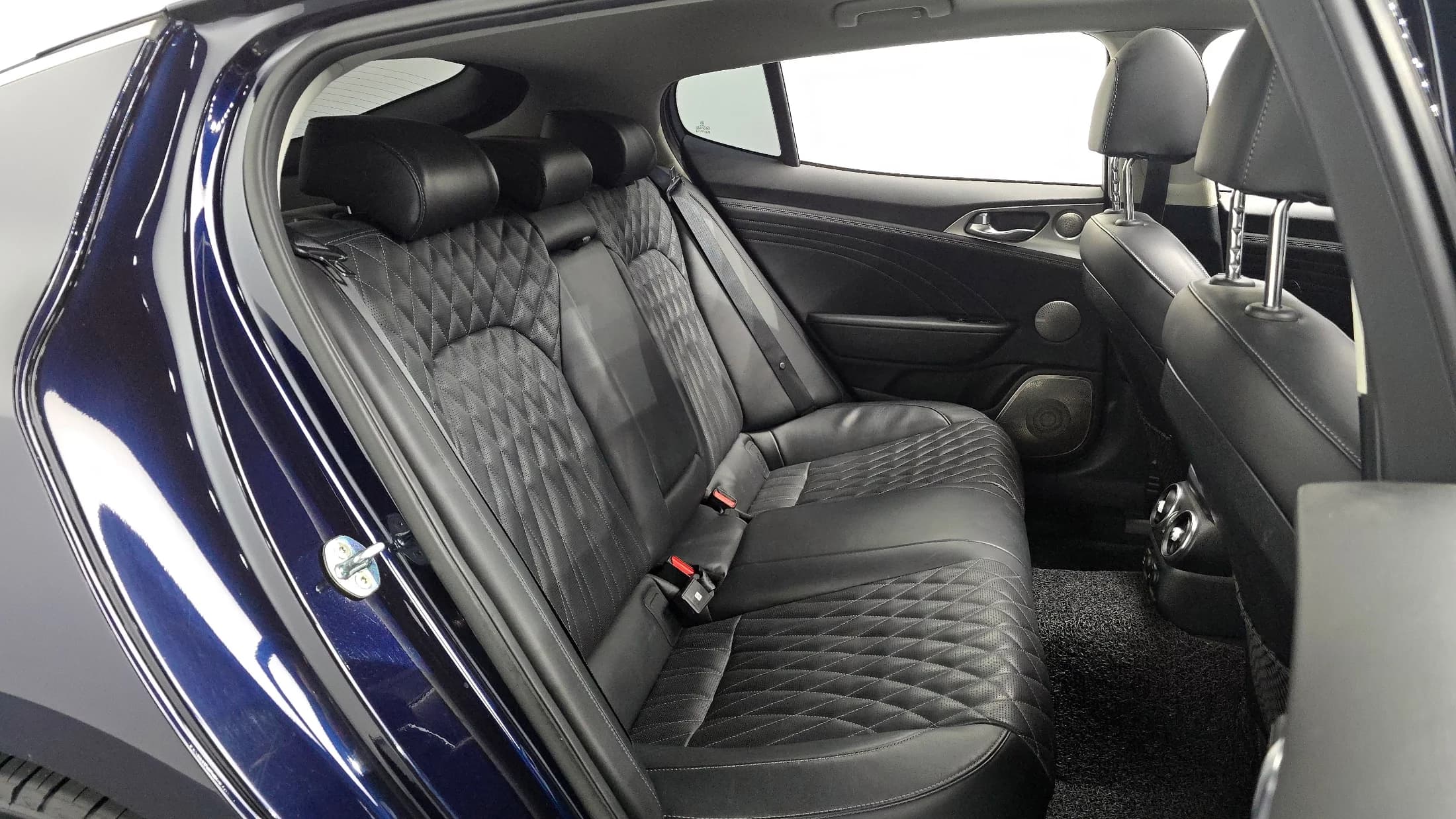 Kia Stinger 2.5 AWD Masters, 2021 г. 152128 км. — фото 35