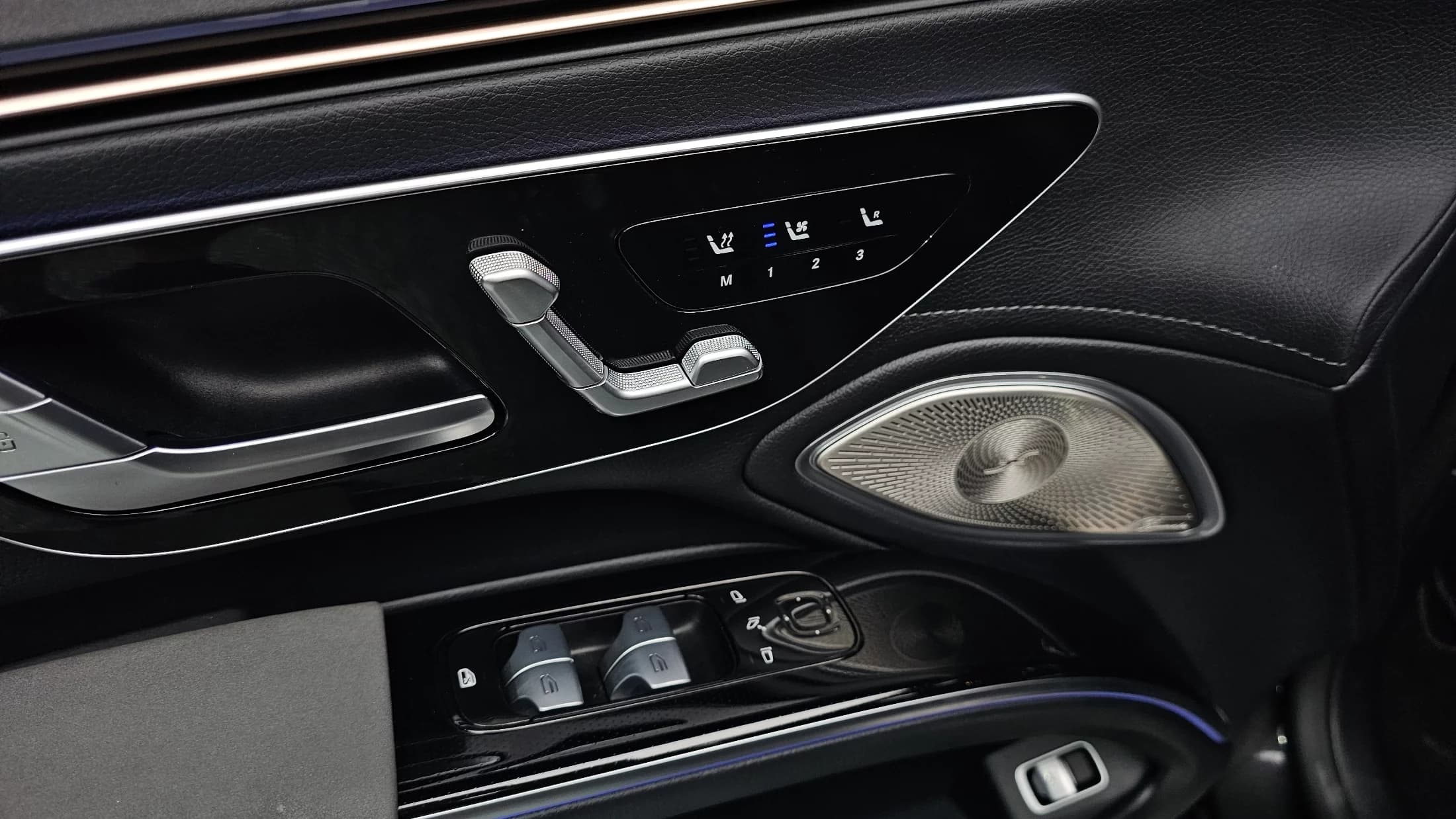 Mercedes-Benz EQS EQS350, электромобиль, 2022 г. 28870 км. — фото 70