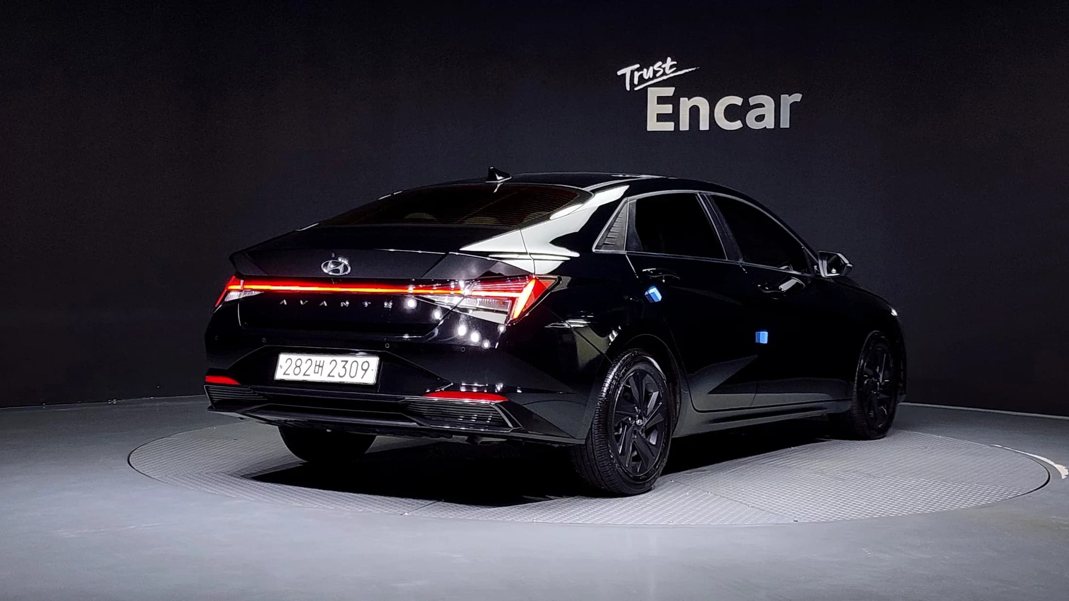 Hyundai AVANTE (Хендай Элантра) Inspiration, гибрид, 2021 г. 112410 км. — фото 2
