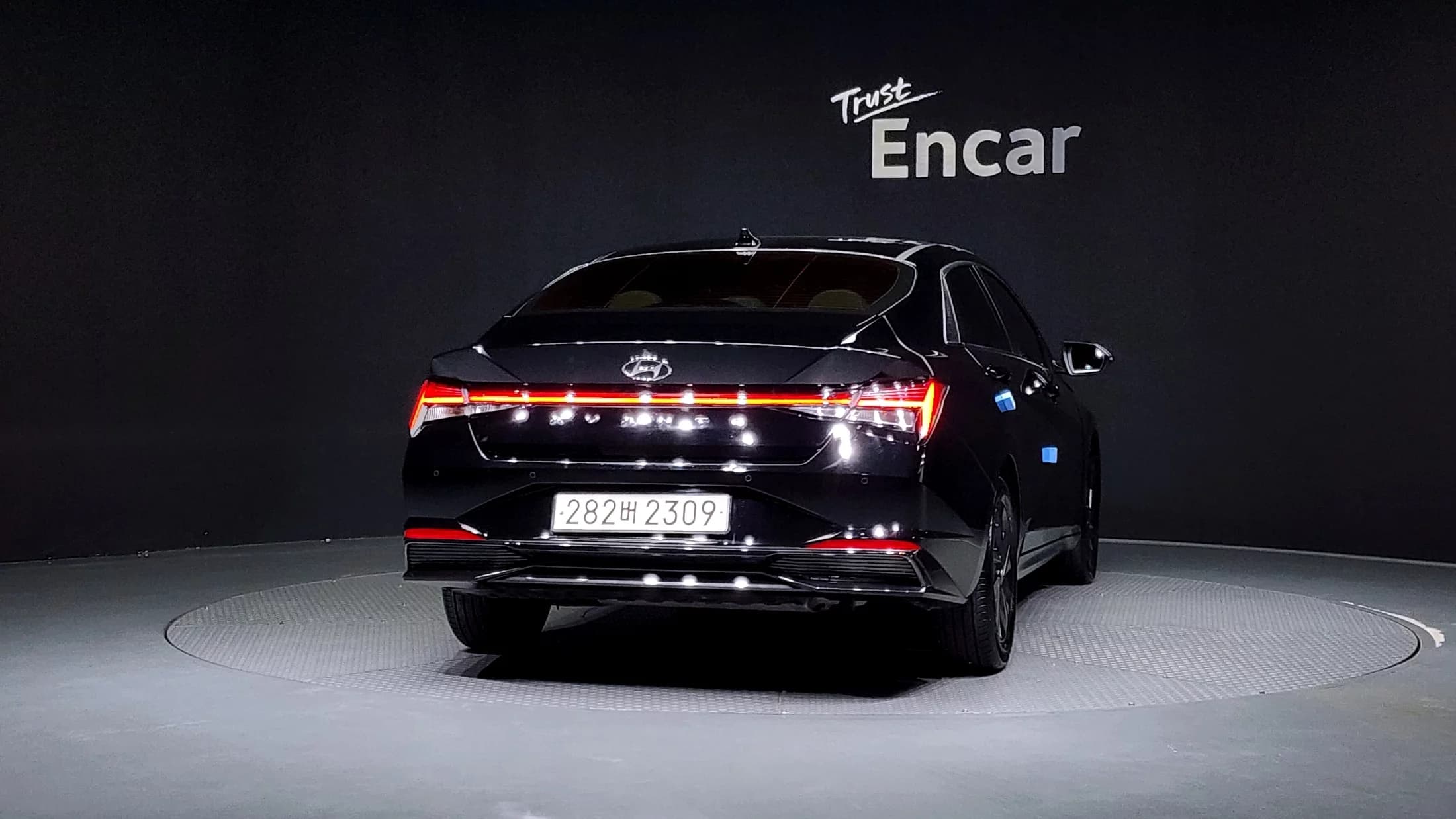 Hyundai AVANTE (Хендай Элантра) Inspiration, гибрид, 2021 г. 112410 км. — фото 4