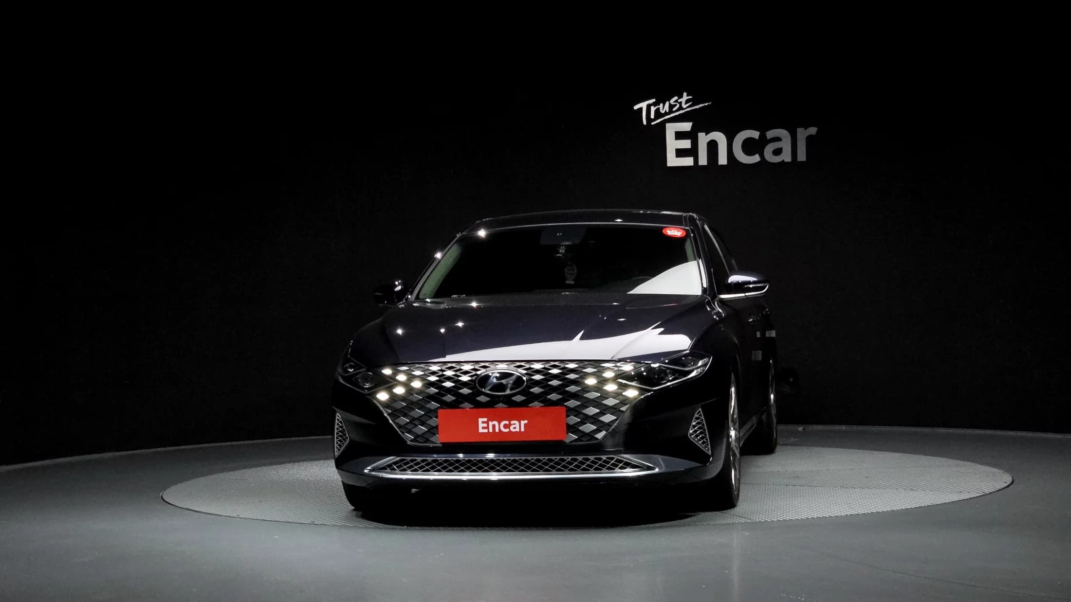 Hyundai Grandeur 3.3 Calligraphy, 2021 г. 77576 км. — фото 3