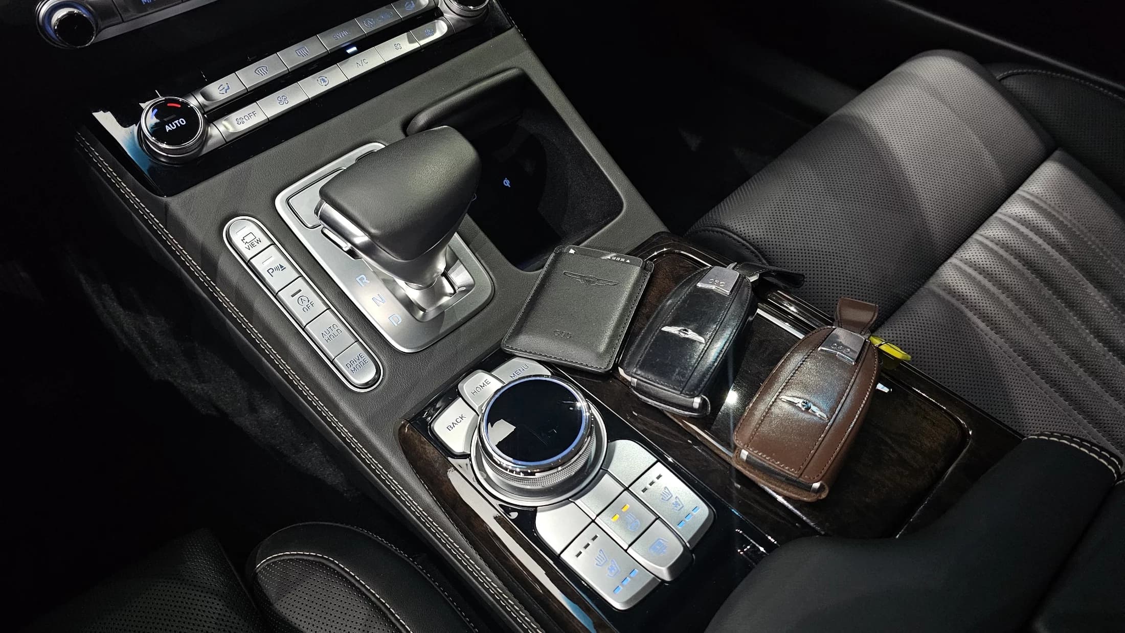 Genesis G90 3.3 T AWD Premium Luxury, 2021 г. 107951 км. — фото 9