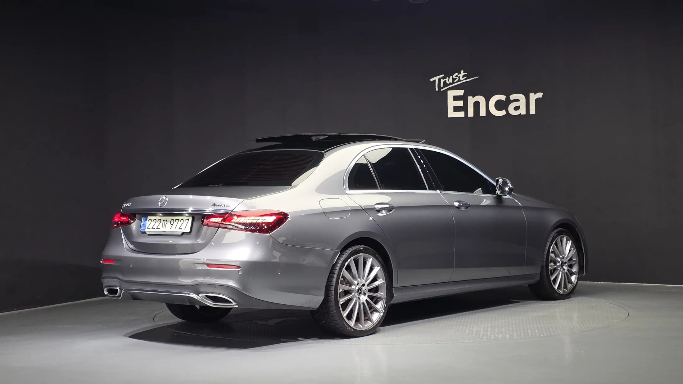 Mercedes-Benz E-Class E350 4MATIC AMG Line, 2021 г. 97248 км. — фото 2
