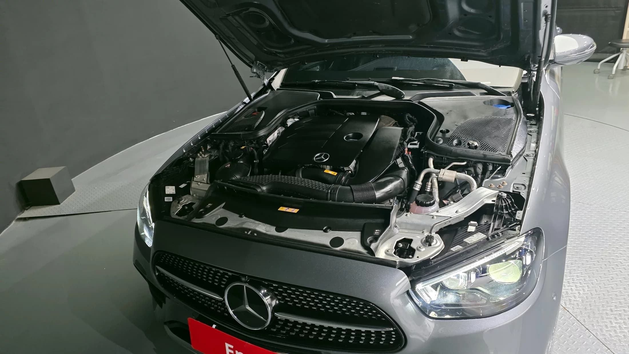 Mercedes-Benz E-Class E350 4MATIC AMG Line, 2021 г. 97248 км. — фото 6