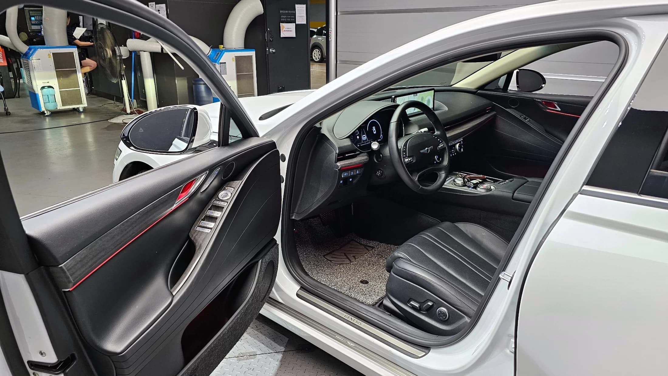 Genesis G80 Gasoline 2.5 Turbo AWD, 2023 г. 91497 км. — фото 10