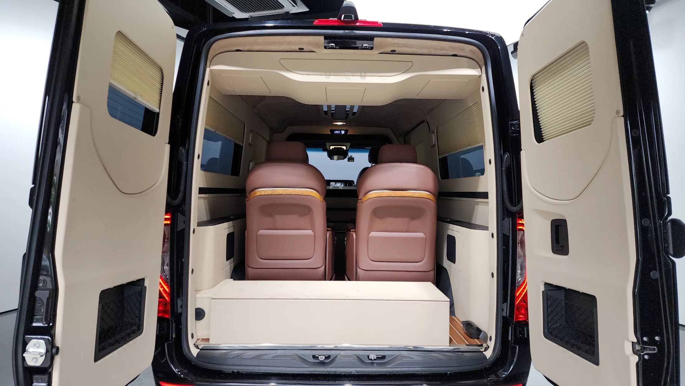 Mercedes-Benz SPRINTER 3.0 Diesel W907, 2021 г. 60651 км. — фото 20