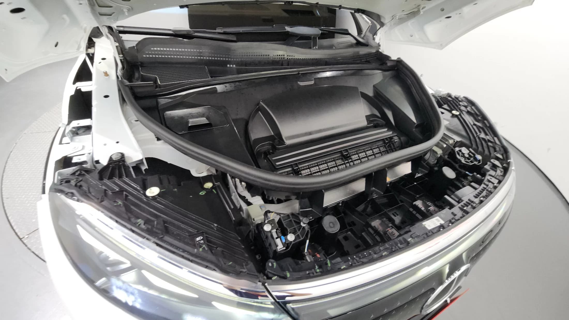 Mercedes-Benz EQS EQS580 4MATIC, электромобиль, 2023 г. 51560 км. — фото 6