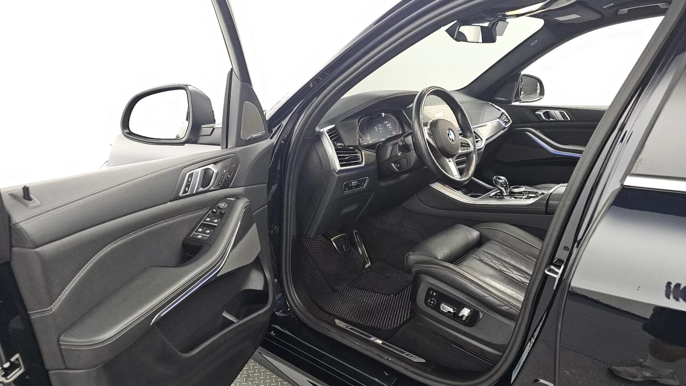 BMW X5 xDrive 40i M Sport, 2023 г. 30793 км. — фото 10