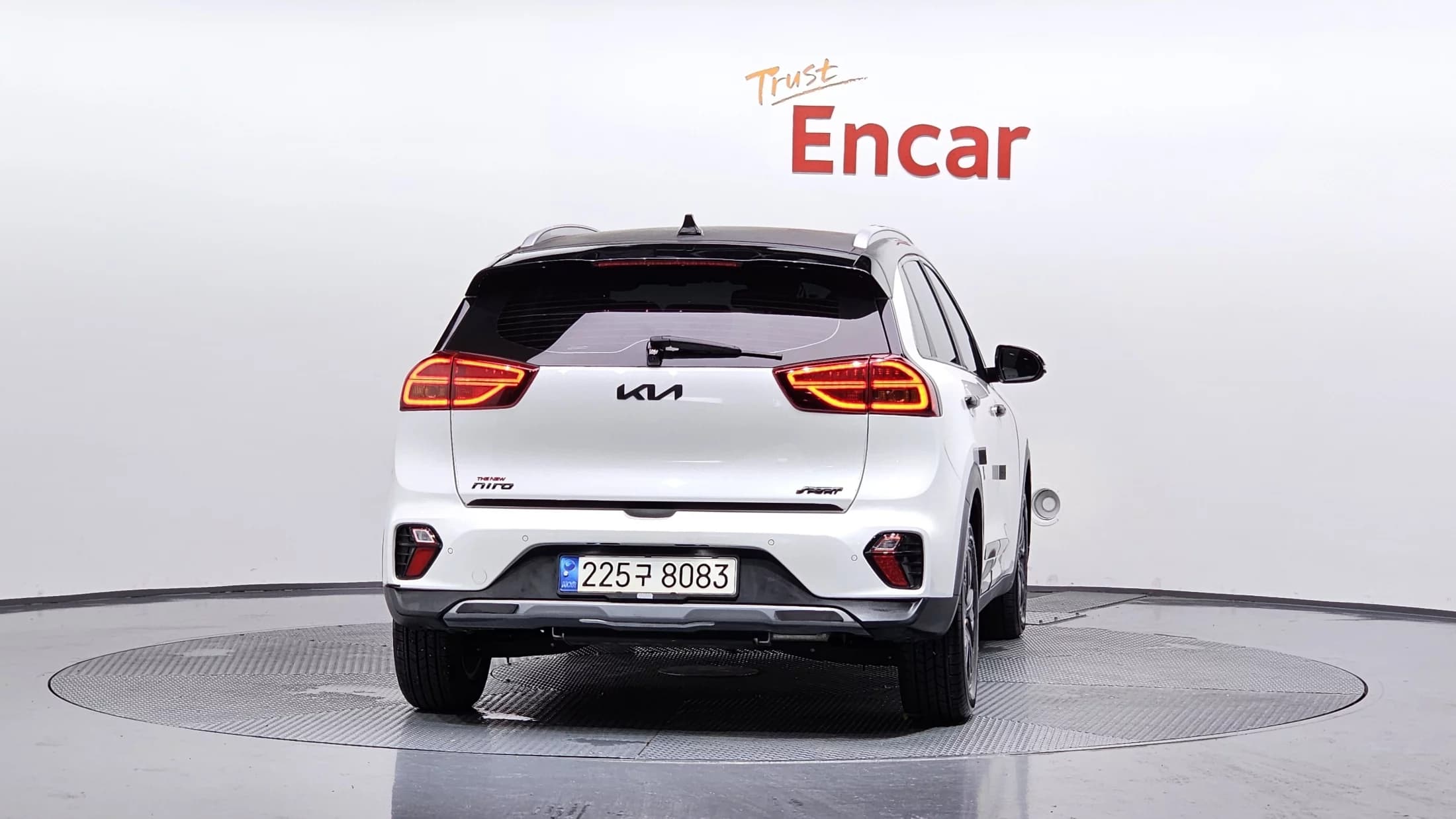 Kia Niro 1.6 HEV Prestige, гибрид, 2021 г. 13801 км. — фото 4