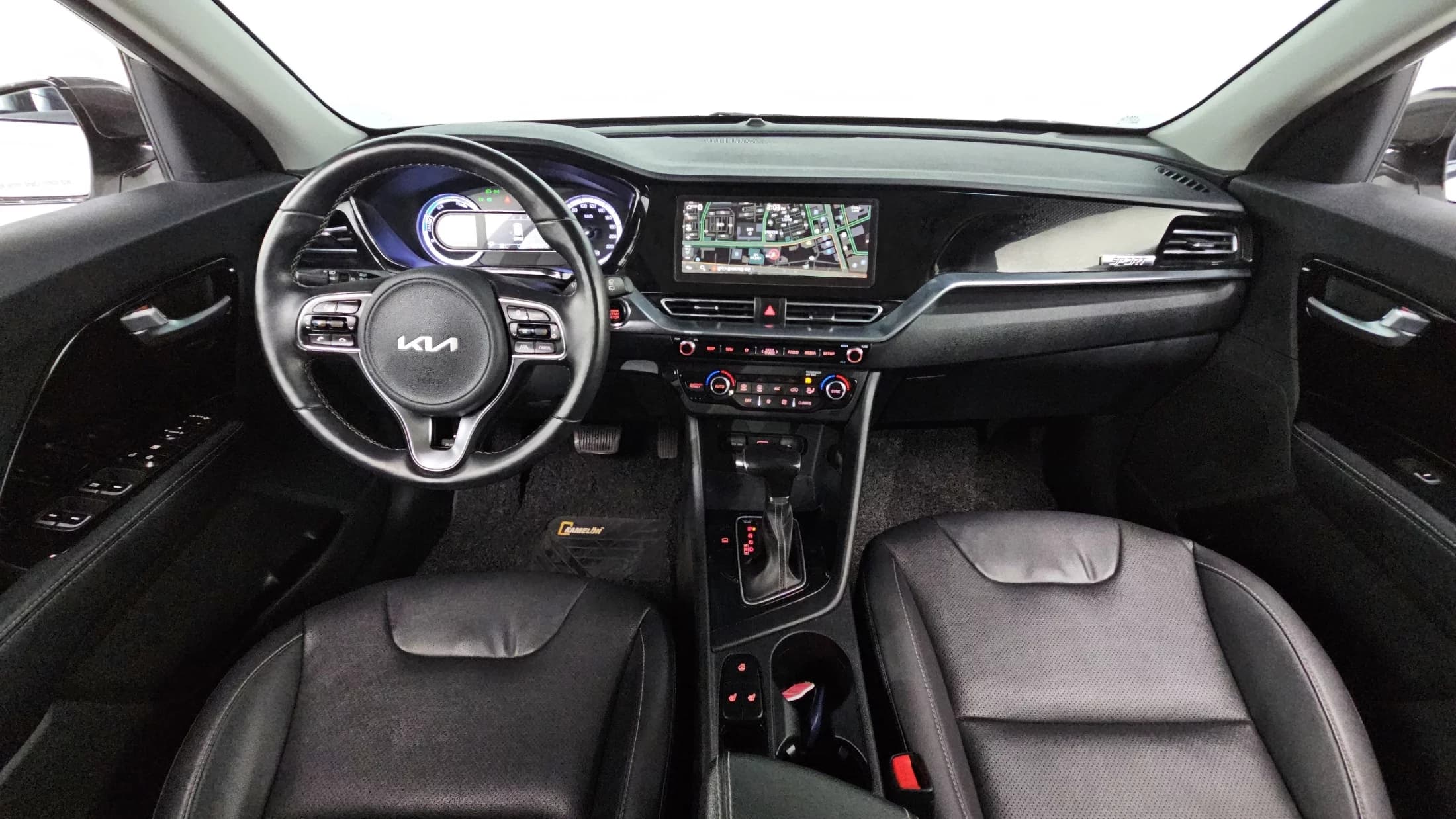 Kia Niro 1.6 HEV Prestige, гибрид, 2021 г. 13801 км. — фото 7