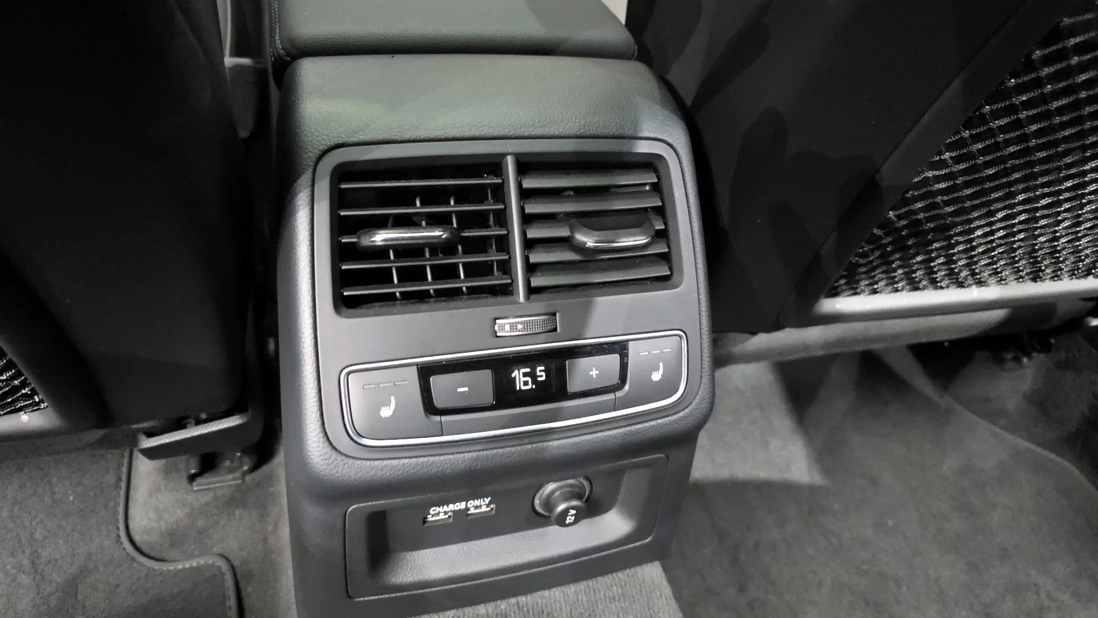 Audi A4 35 TDI Premium, 2021 г. 54871 км. — фото 17