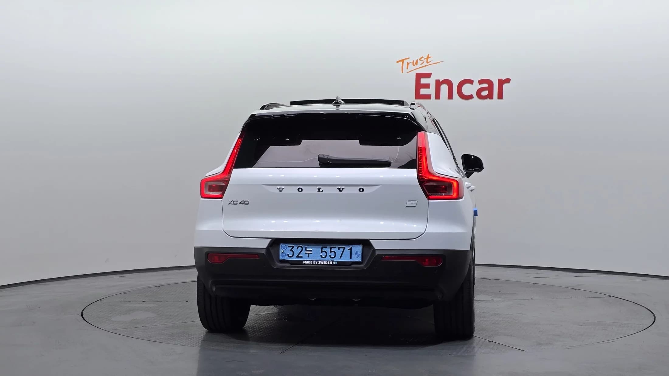 Volvo XC40 Twin Ultimate, электромобиль, 2022 г. 93222 км. — фото 4
