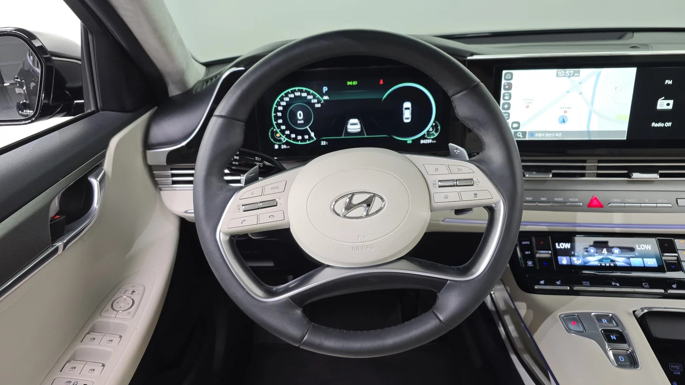 Hyundai Grandeur 2.5 Le Blanc, 2022 г. 84372 км. — фото 13