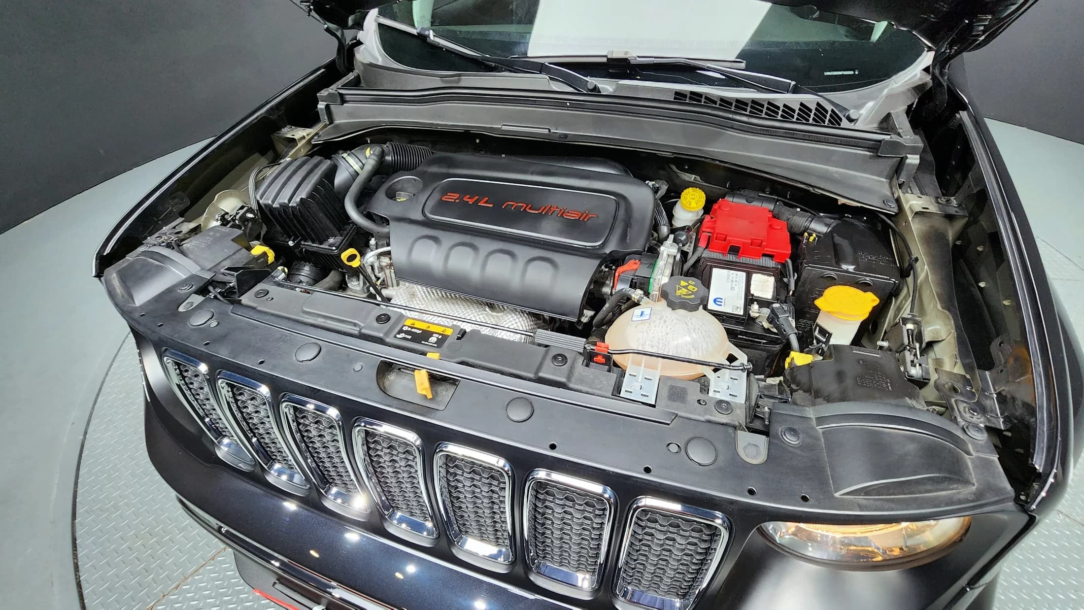 Jeep RENEGADE 2.4 Longitude, 2021 г. 34227 км. — фото 6