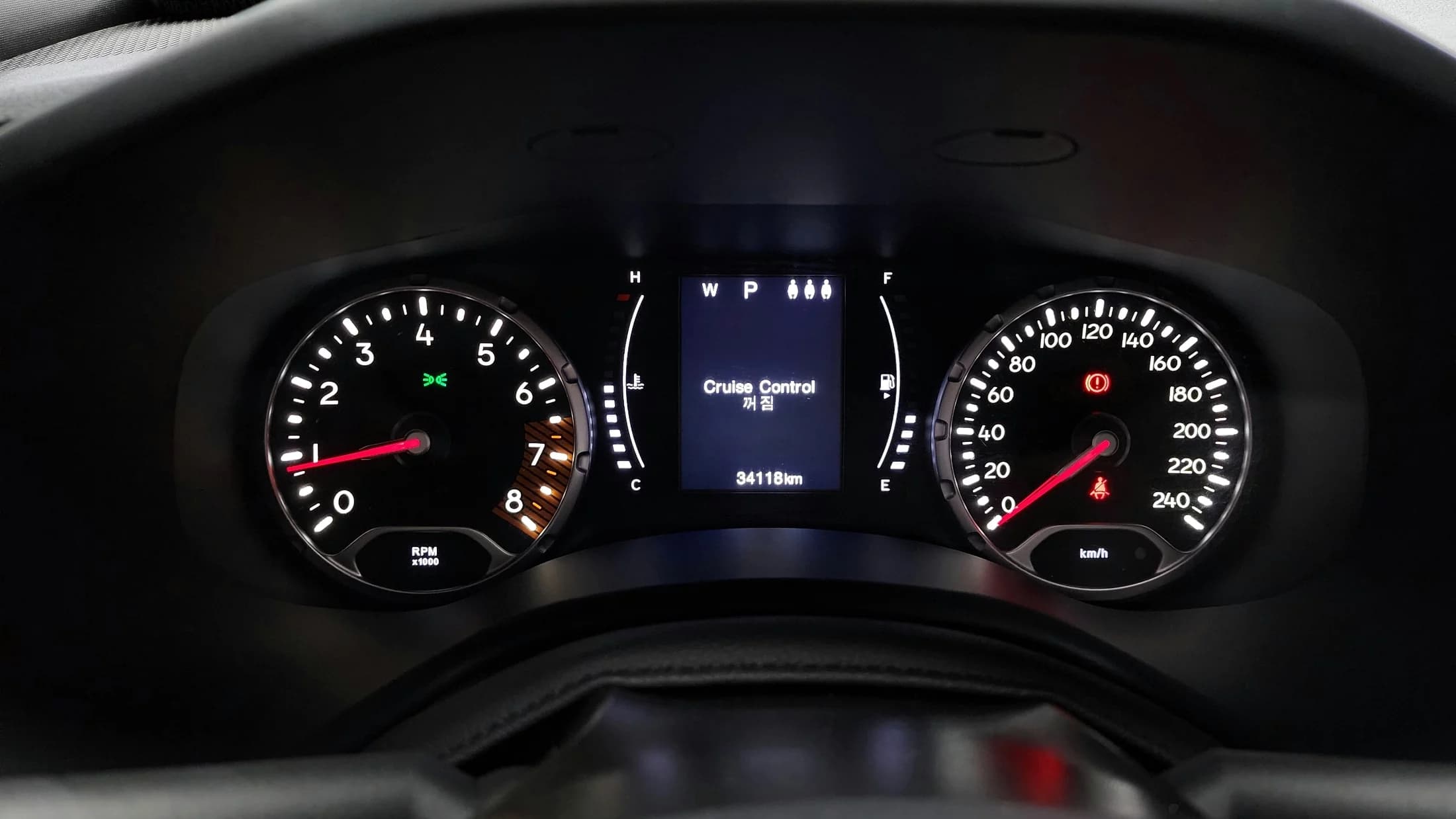 Jeep RENEGADE 2.4 Longitude, 2021 г. 34227 км. — фото 8
