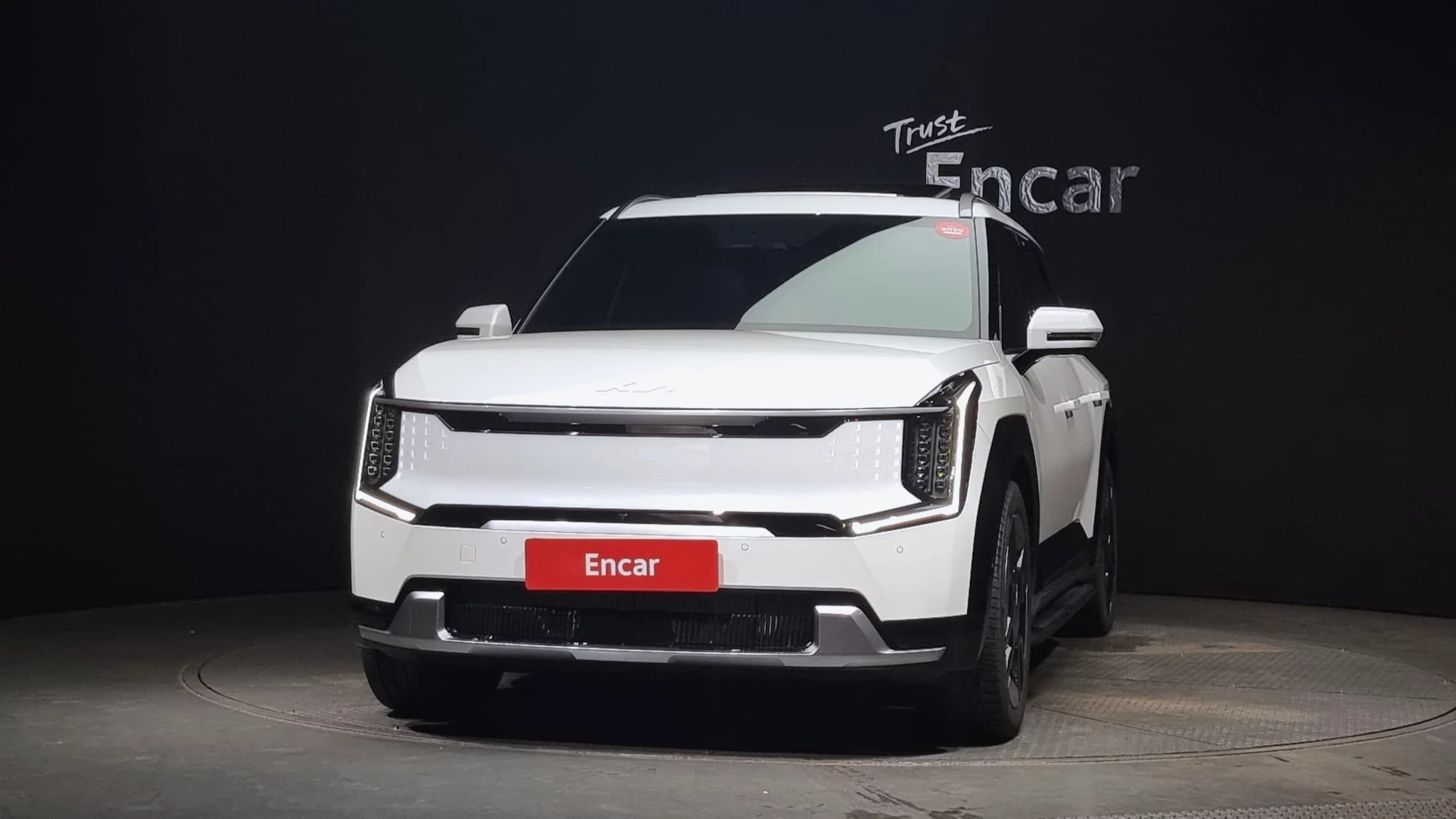 Kia EV9 Long Range 4WD Earth, электромобиль, 2023 г. 10780 км. — фото 3