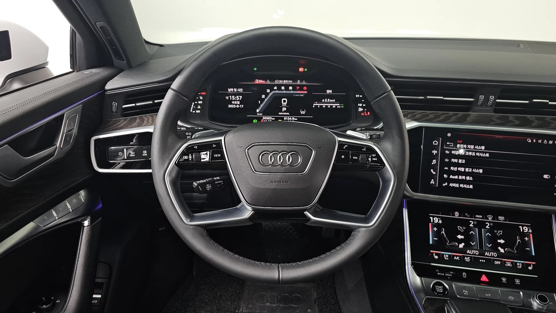 Audi A6 45 TFSI Quattro Premium, 2023 г. 30702 км. — фото 14