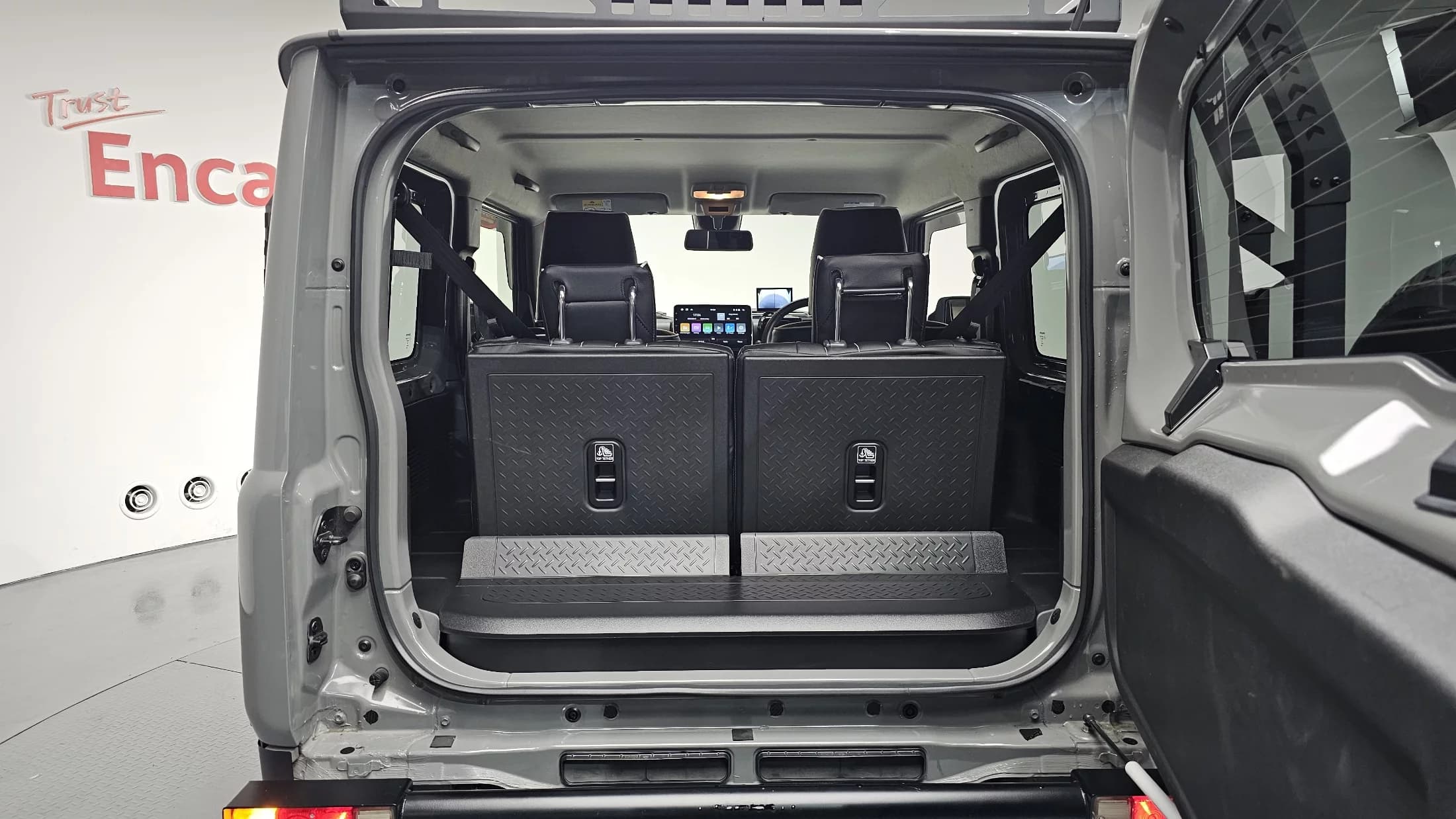 Suzuki JIMNY 0.6, 2022 г. 3388 км. — фото 19