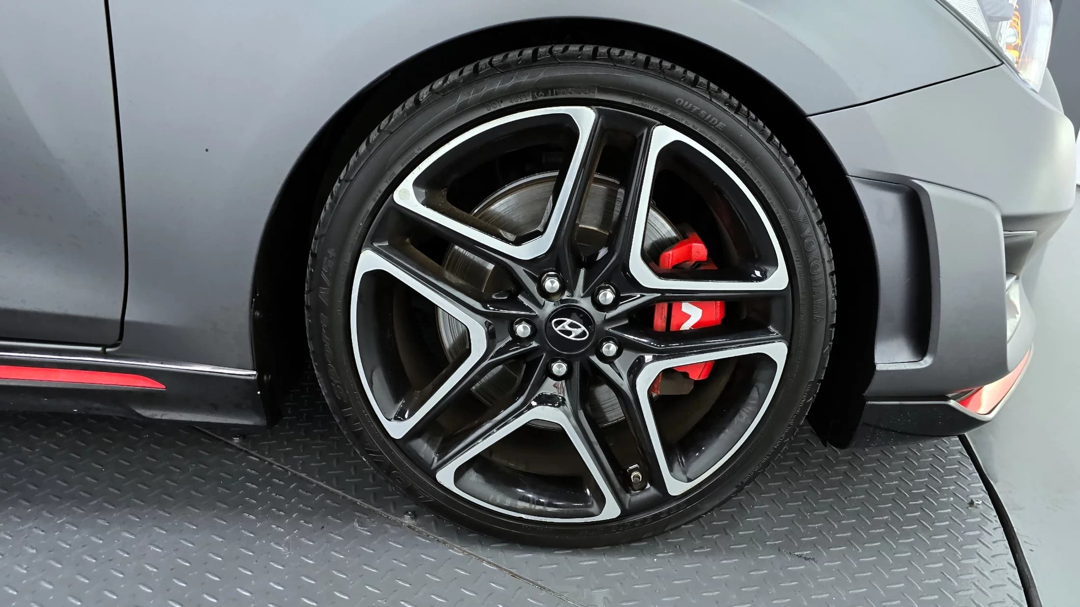 Hyundai Veloster 2.0 N, 2021 г. 73779 км. — фото 5