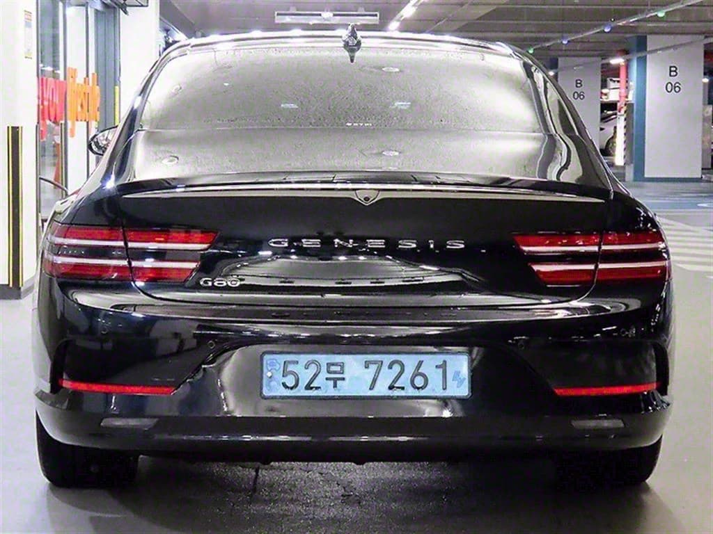 Genesis Electrified G80 e-AWD, электромобиль, 2021 г. 81612 км. — фото 5