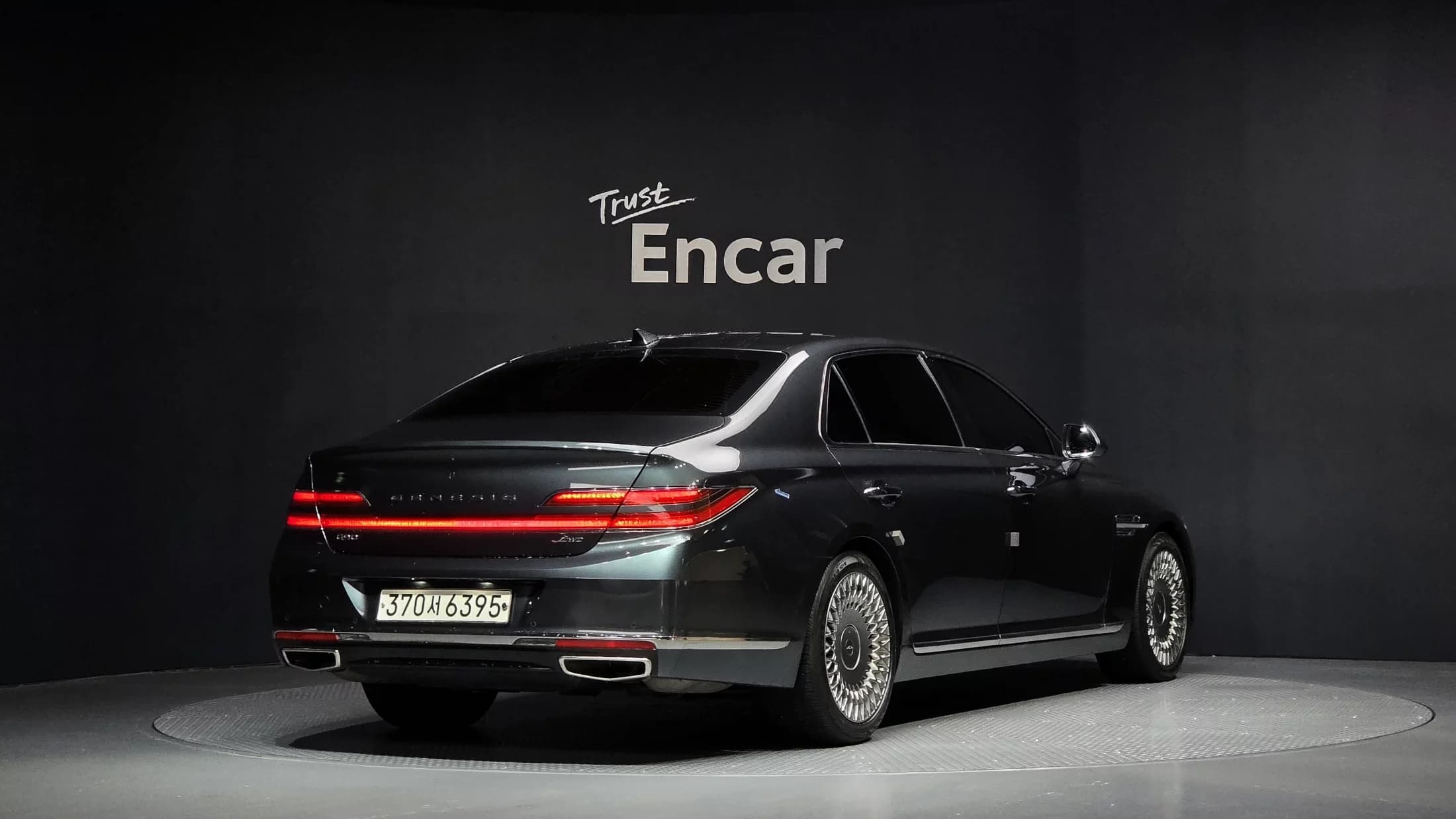 Genesis G90 5.0 AWD Prestige, 2021 г. 103384 км. — фото 2