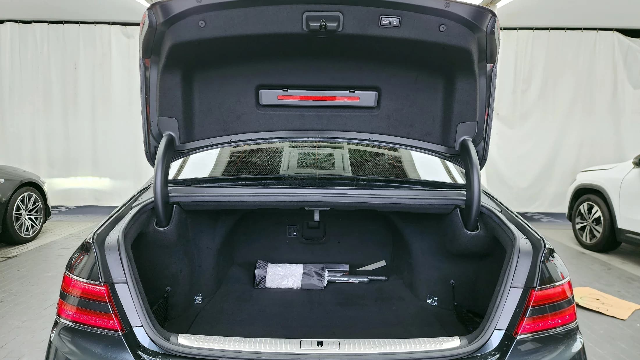 Genesis G90 5.0 AWD Prestige, 2021 г. 103384 км. — фото 20