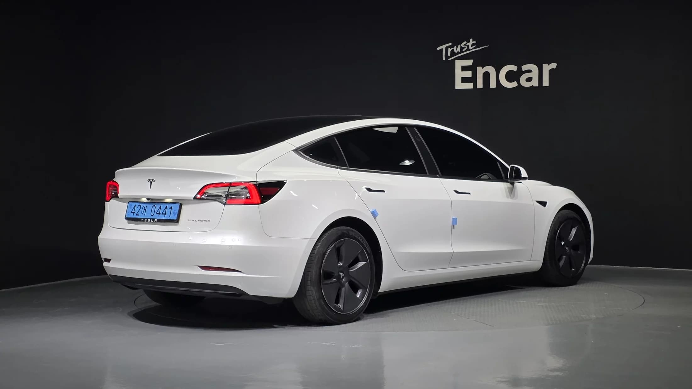 Tesla MODEL 3 Long Range, электромобиль, 2021 г. 86654 км. — фото 2