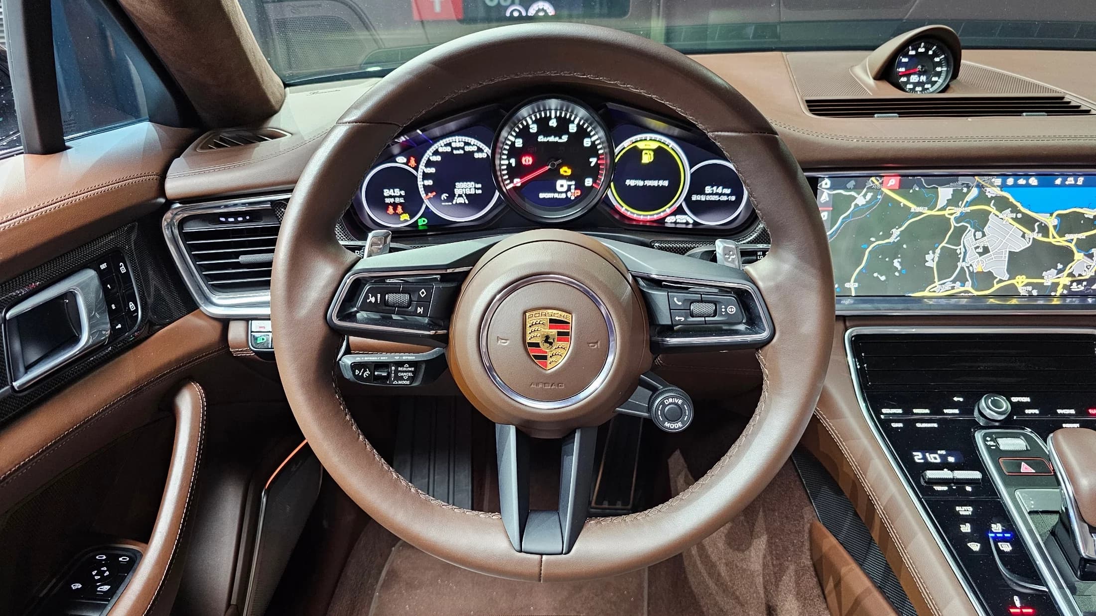 Porsche PANAMERA 4.0 Turbo S, 2021 г. 39680 км. — фото 13