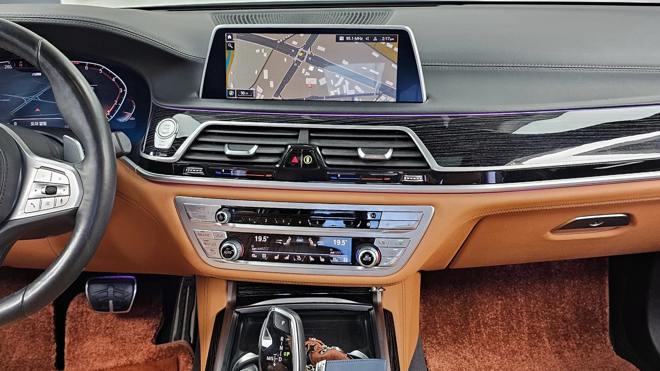 BMW 7-Series 740i M Sport, 2021 г. 84026 км. — фото 14