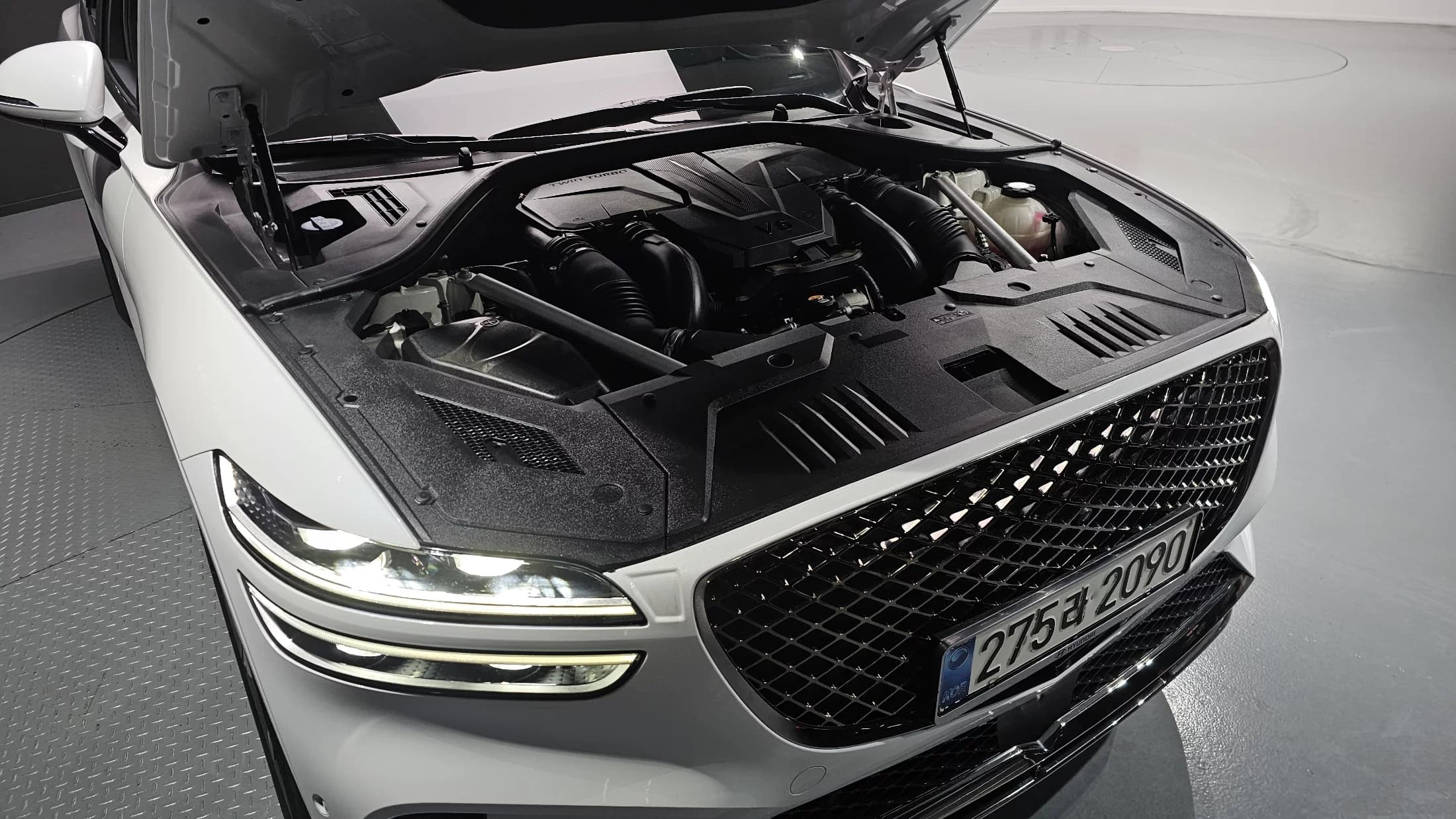 Genesis GV70 3.5T Gasoline AWD, 2021 г. 113184 км. — фото 6