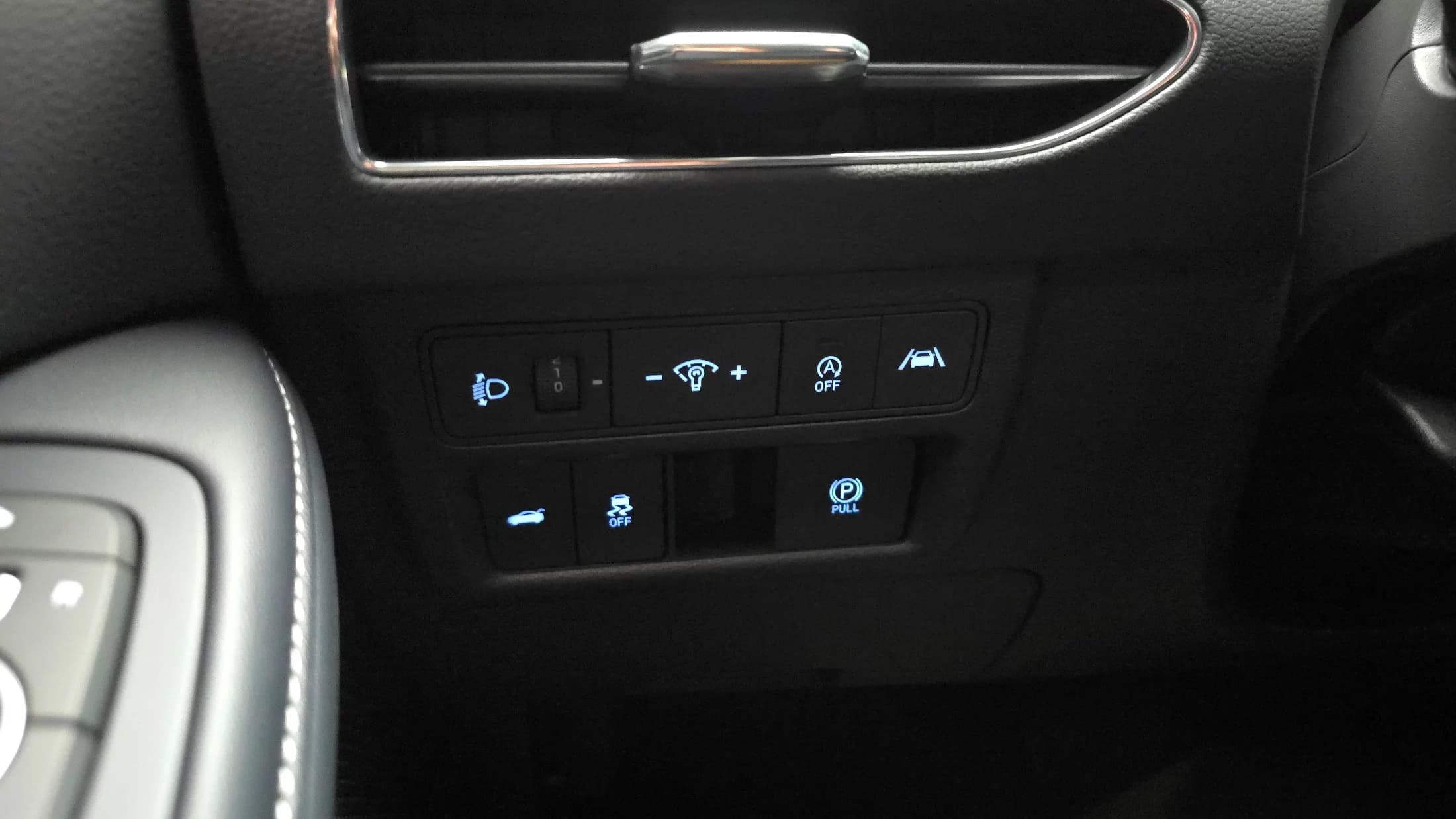 Hyundai Sonata 1.6 Turbo Premium Plus, 2023 г. 18683 км. — фото 17